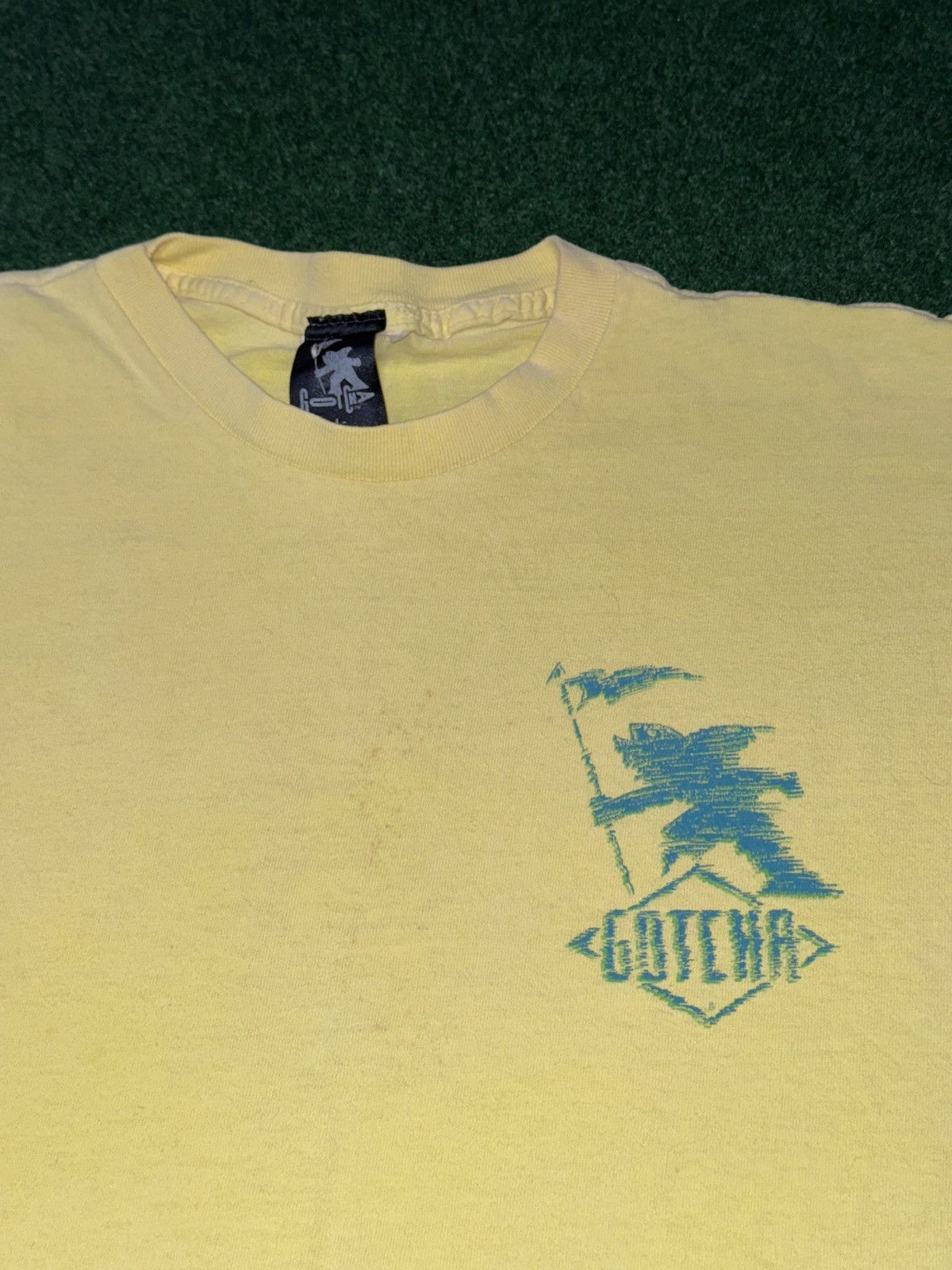 Gotcha Gotcha 80s Surf Wear Vintage Large 23x26 Bright T Shirt Size US L / EU 52-54 / 3 - 4 Thumbnail