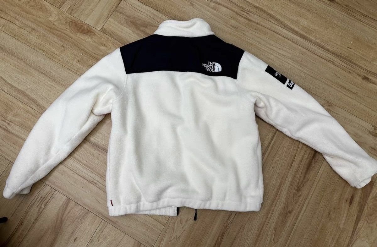 The North Face Supreme tnf north face expedition fleece jacket white red Size US M / EU 48-50 / 2 - 4 Thumbnail