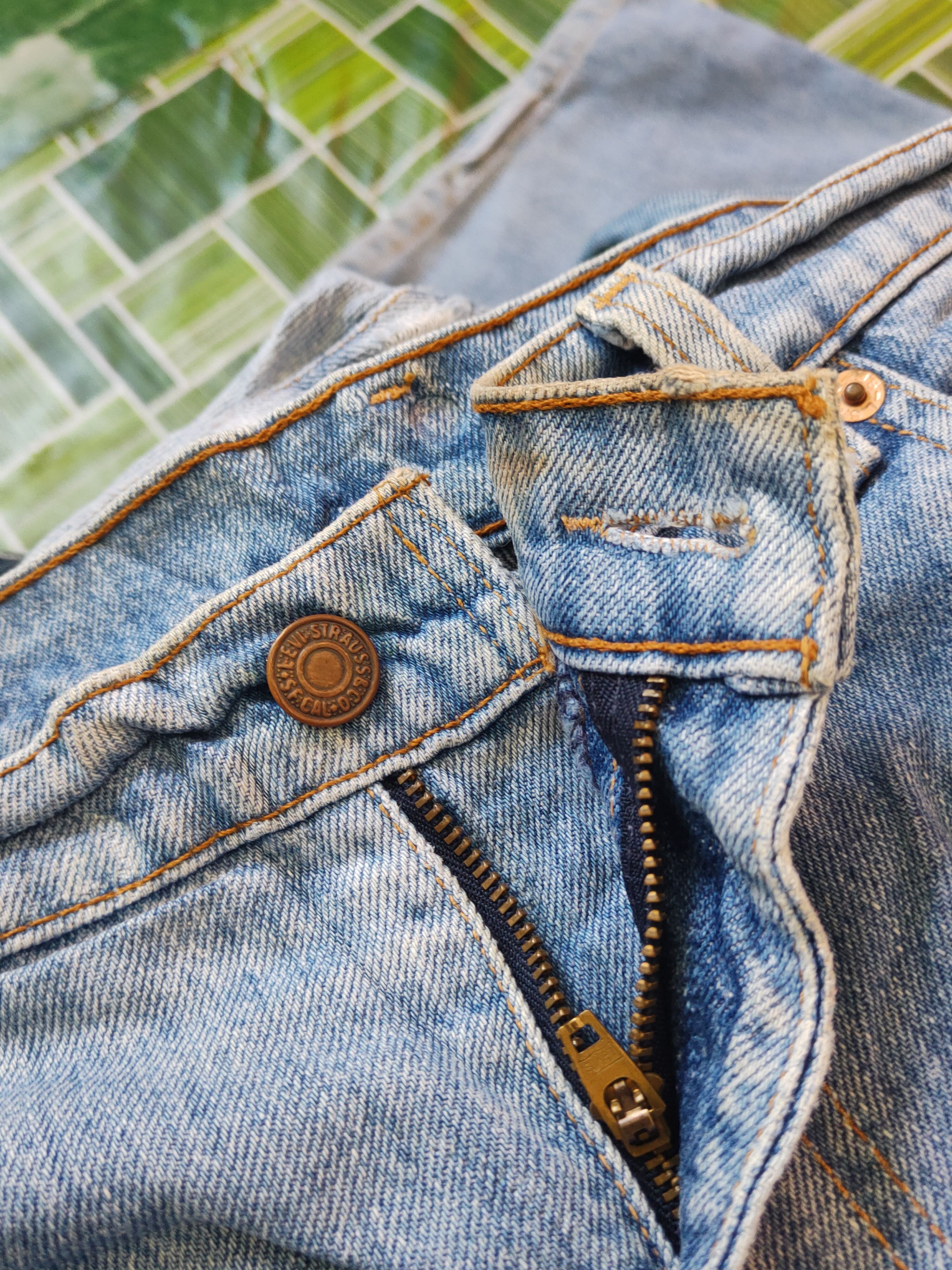 Levi's Levi's Blue Faded Distressed Ripped Jeans #S1667 Size US 39 - 15 Thumbnail