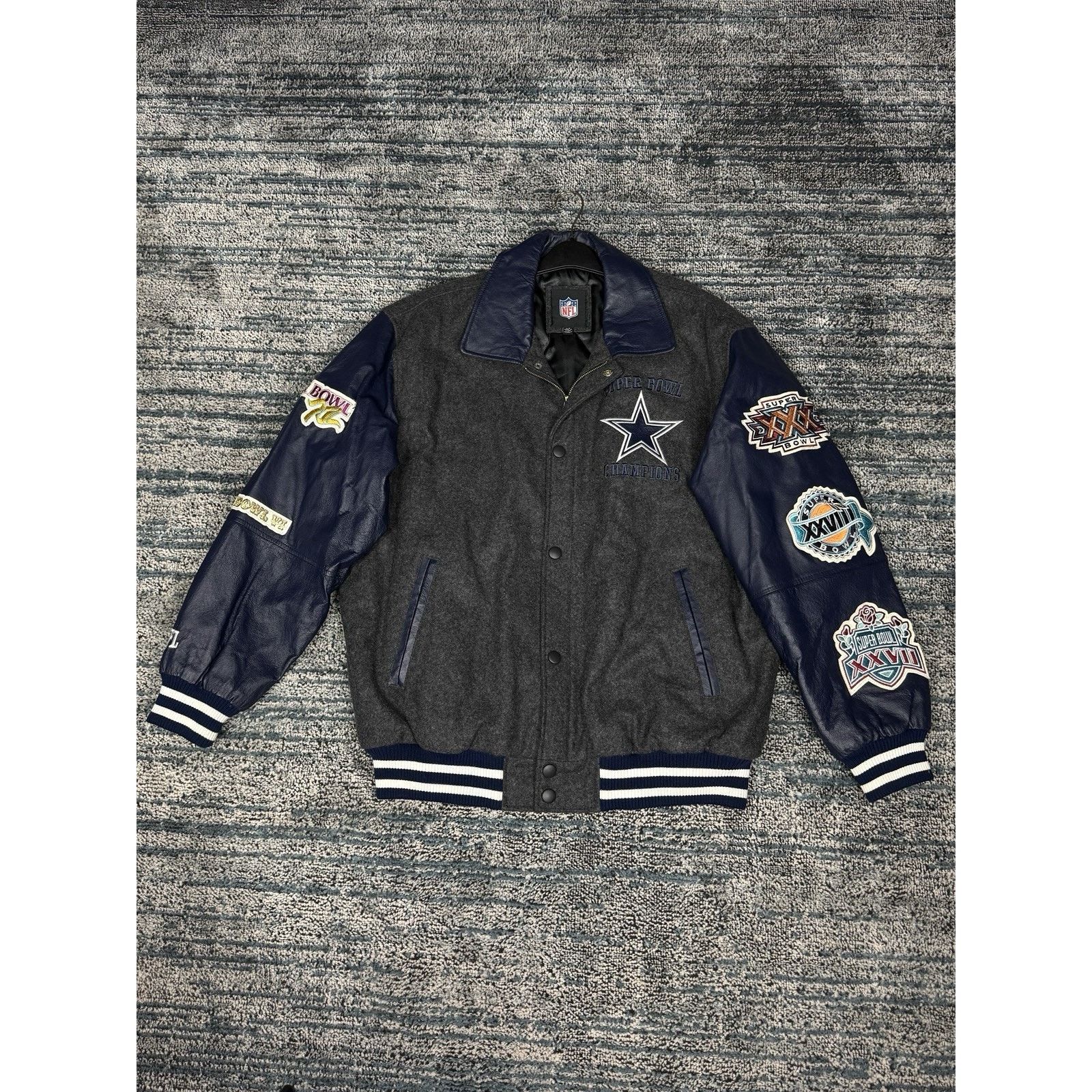NFL Dallas Cowboys Súper Bowl Champions Varsity Jacket Sz L NFL Size US L / EU 52-54 / 3 - 1 Thumbnail