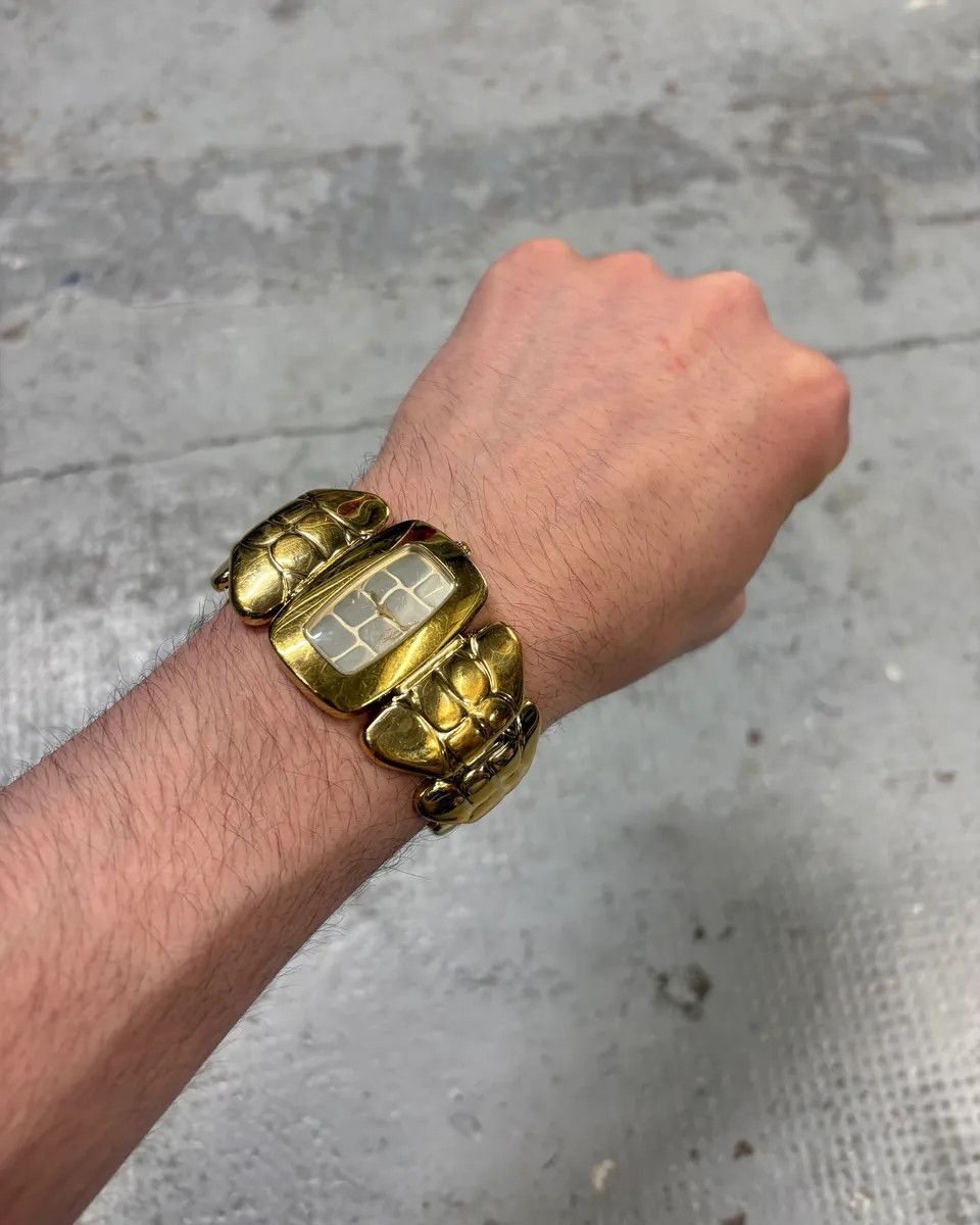 Roberto Cavalli 2000s Roberto Cavalli Gold Chunky Link Snake Watch Size ONE SIZE - 1 Thumbnail