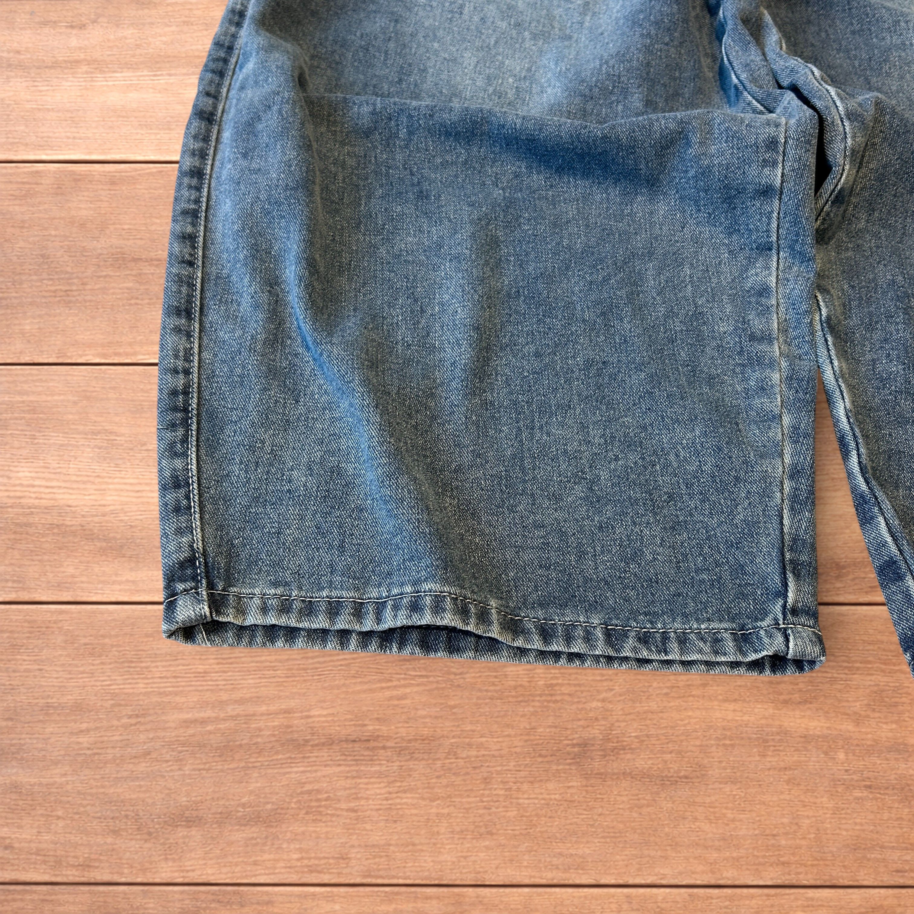 Japanese Brand Vintage skater style baggy wide jeans with fade in mid blue. Size US 34 / EU 50 - 5 Thumbnail