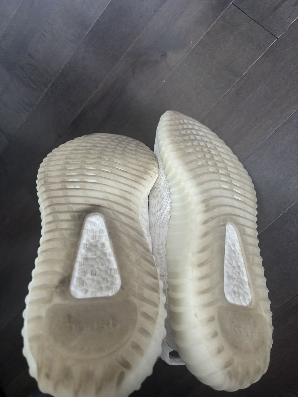 Yeezy Yeezy 350 v2 bone Size US 11.5 / EU 44-45 - 4 Thumbnail