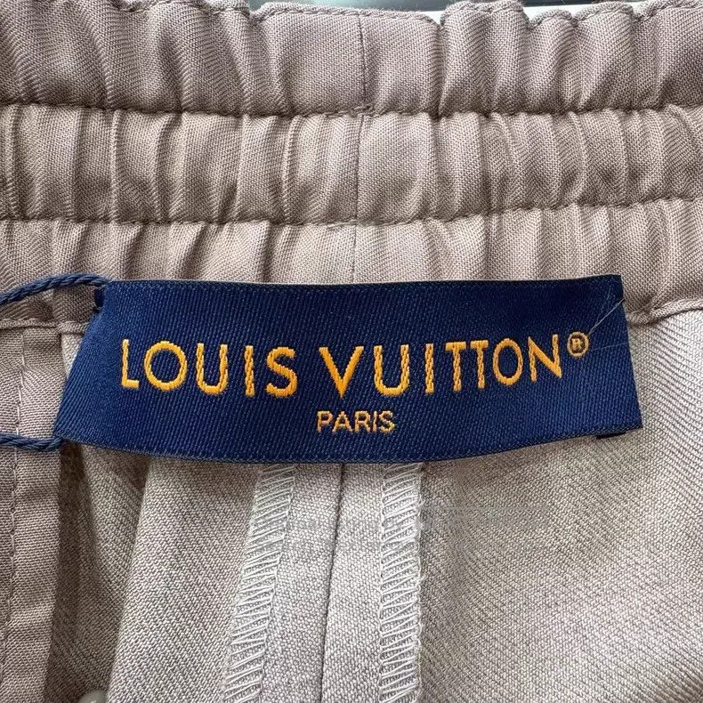 Louis Vuitton Louis Vuitton size US 50 FW25 Pre-Fall Men's Khaki Drawstri Size US 34 / EU 50 - 3 Thumbnail