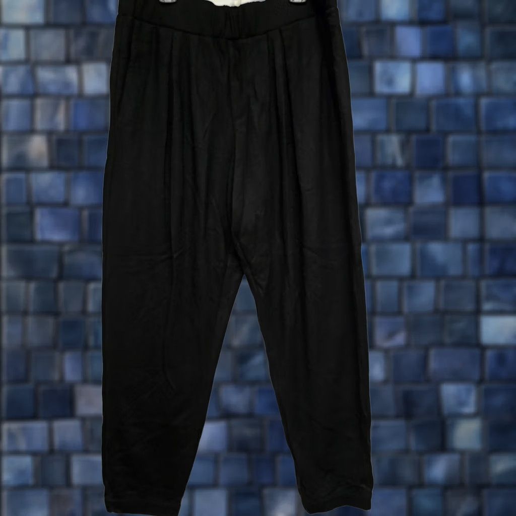 Helmut Lang VINTAGE HELMUT LANG Jogger Pants Women M Black Pleated Wool Viscose Knit 25in Inseam Tapered Slap Snap Closure Seasonal Fall Spring Summer Size 32" / US 10 / IT 46 - 1 Thumbnail