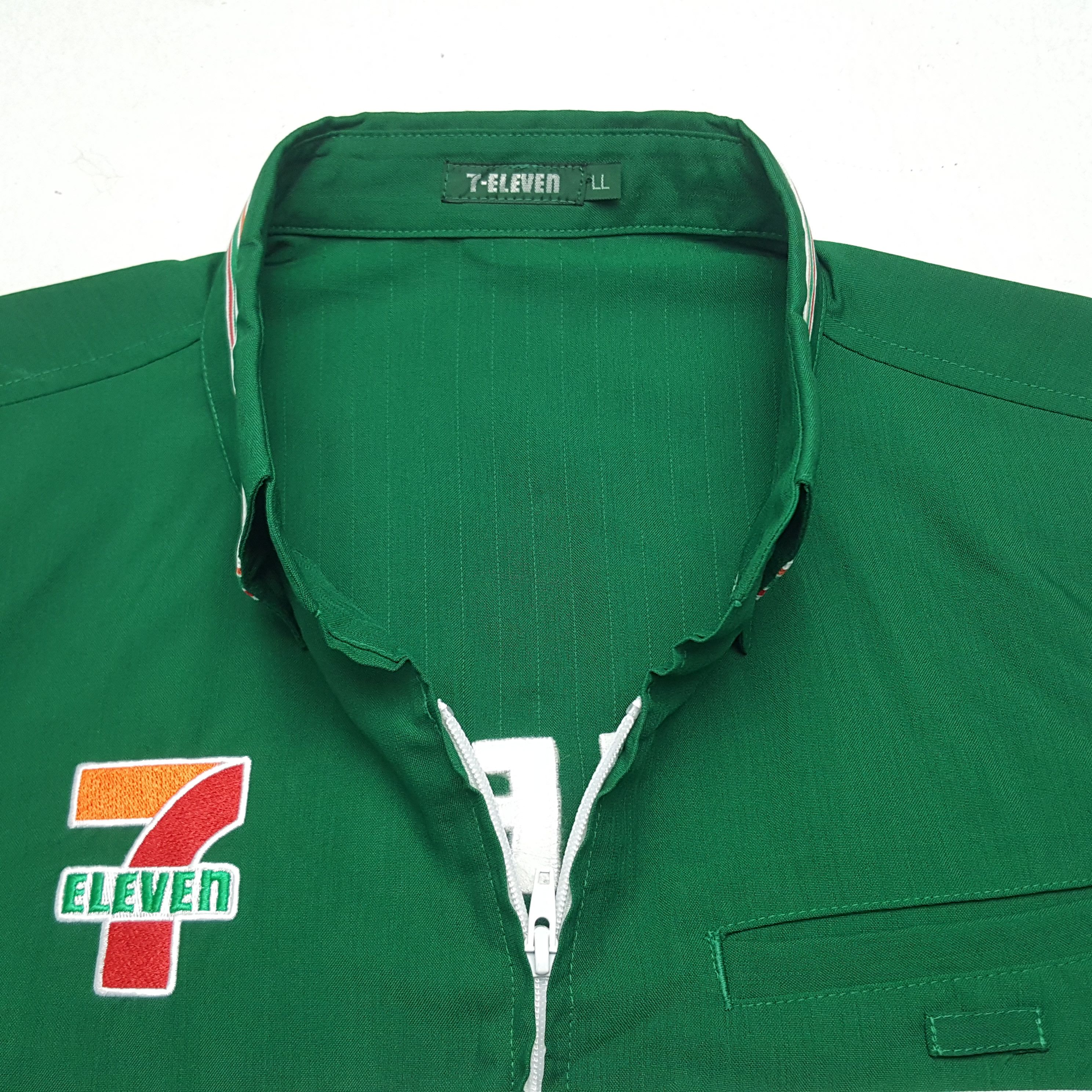 Japanese Brand × Vintage Vintage 7 Eleven Japanese Brand Staff Jacket Size US L / EU 52-54 / 3 - 5 Thumbnail