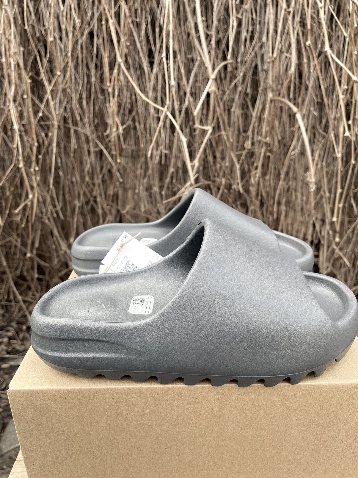 Adidas × Kanye West Adidas Yeezy Slide Slate Grey 6US 39EU