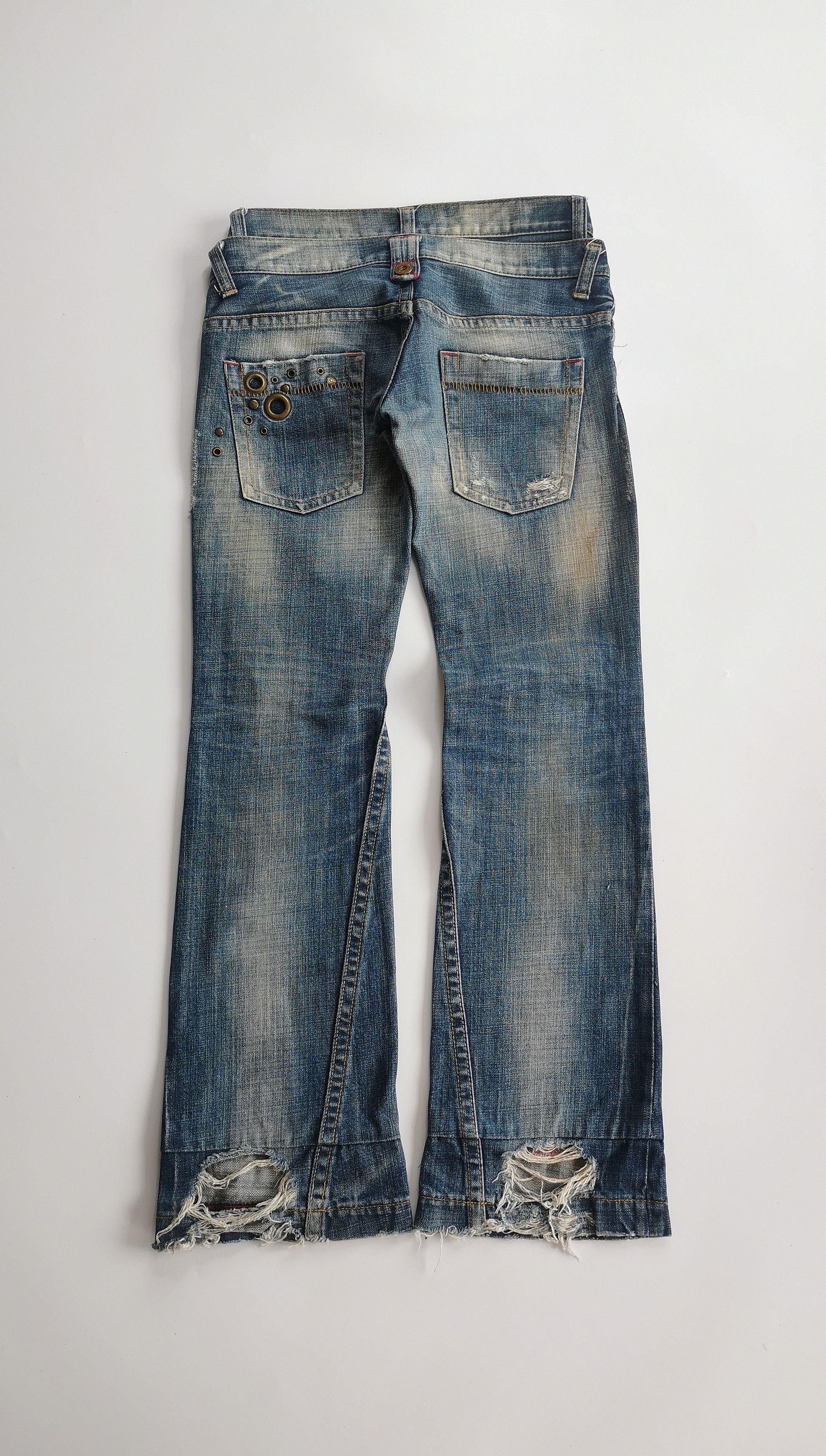 Tornado Mart Queen of sanctuary doublewaist flare distressed tornado vibe Size 29" - 2 Thumbnail