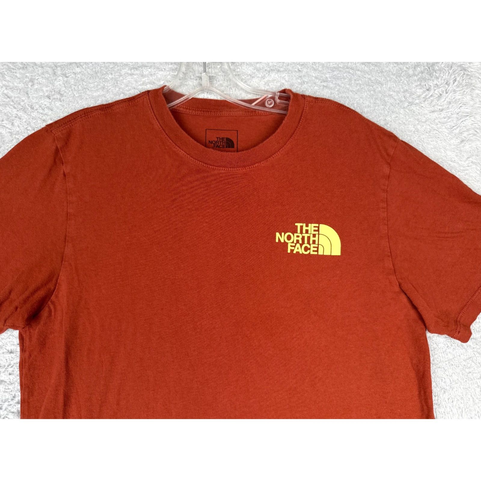 The North Face The North Face Shirt Men Small Red Short Sleeve Crew Neck 100% Cotton Logo Read Size US S / EU 44-46 / 1 - 4 Thumbnail