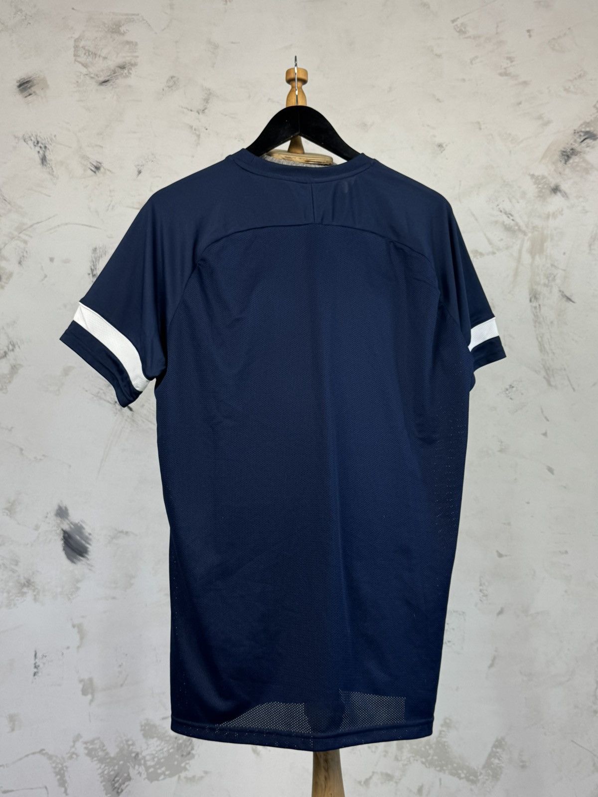 Nike Nike Tottenham Training Jersey Shirt Size L - XL Size US XL / EU 56 / 4 - 2 Thumbnail