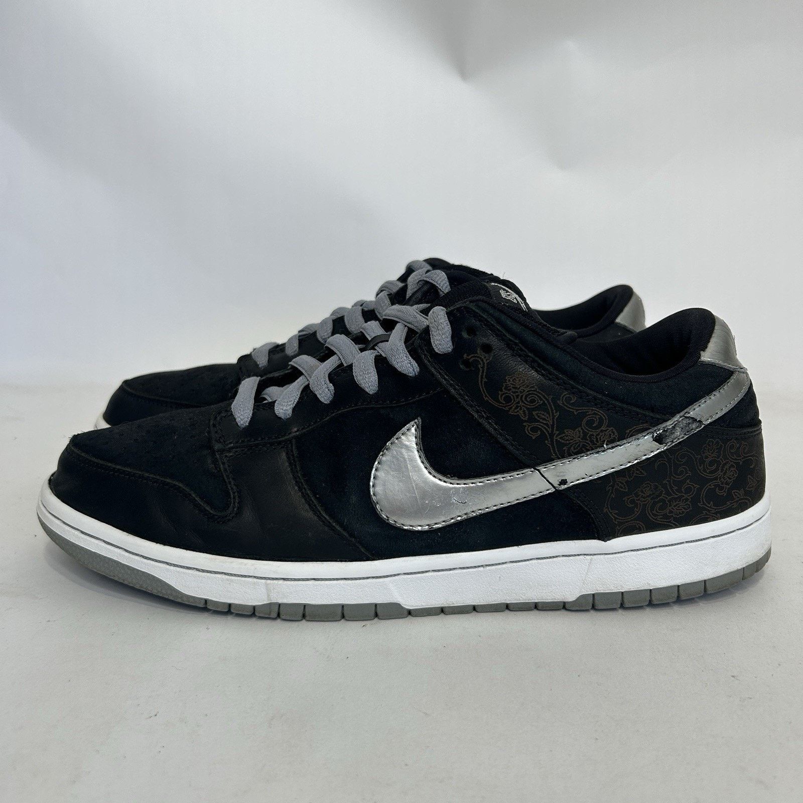 Nike Y2K Nike SB Dunk Low “Takashi 2” 313170-005 Size US 12 / EU 45 - 6 Thumbnail