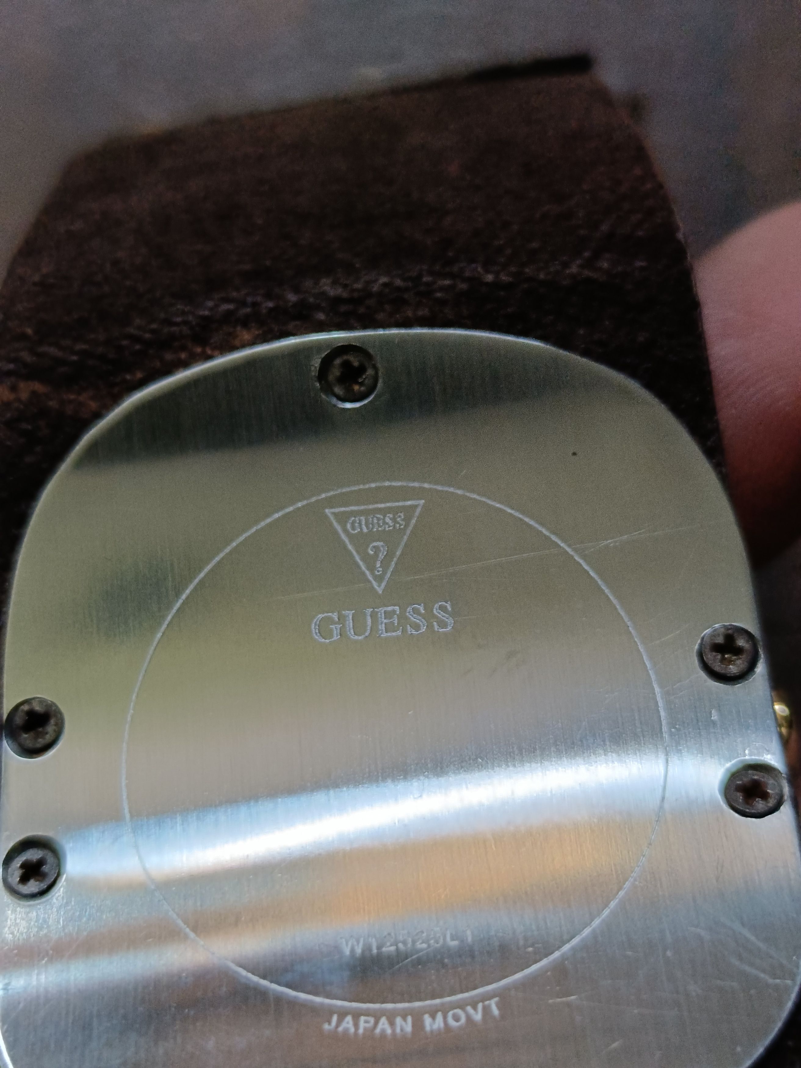 Guess × Vintage Vintage guess cuff gold tone watch Size ONE SIZE - 7 Thumbnail