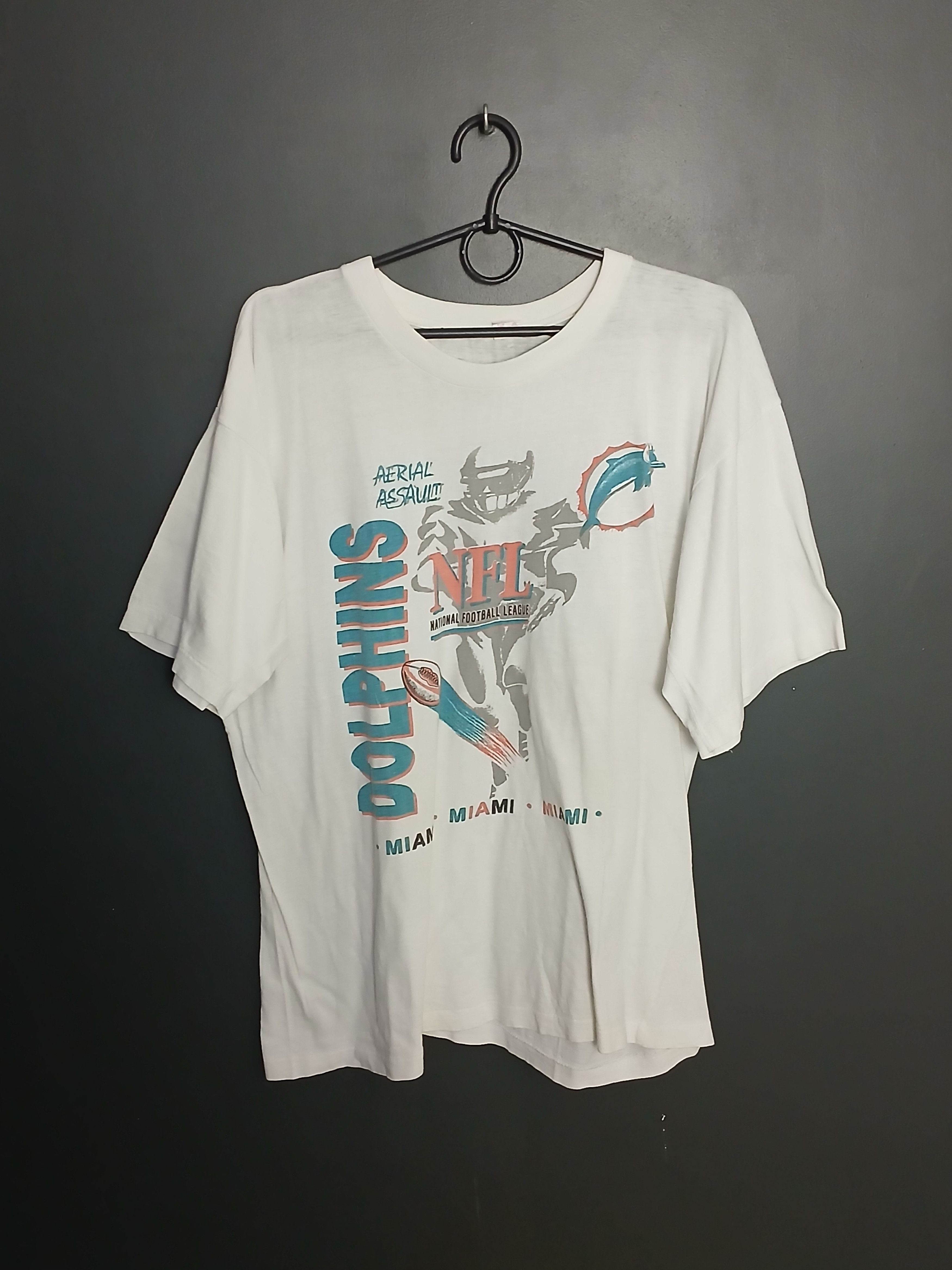 NFL Vintage NFL Miami Dolphins Single Stitch T-Shirt Size US XL / EU 56 / 4 - 1 Thumbnail