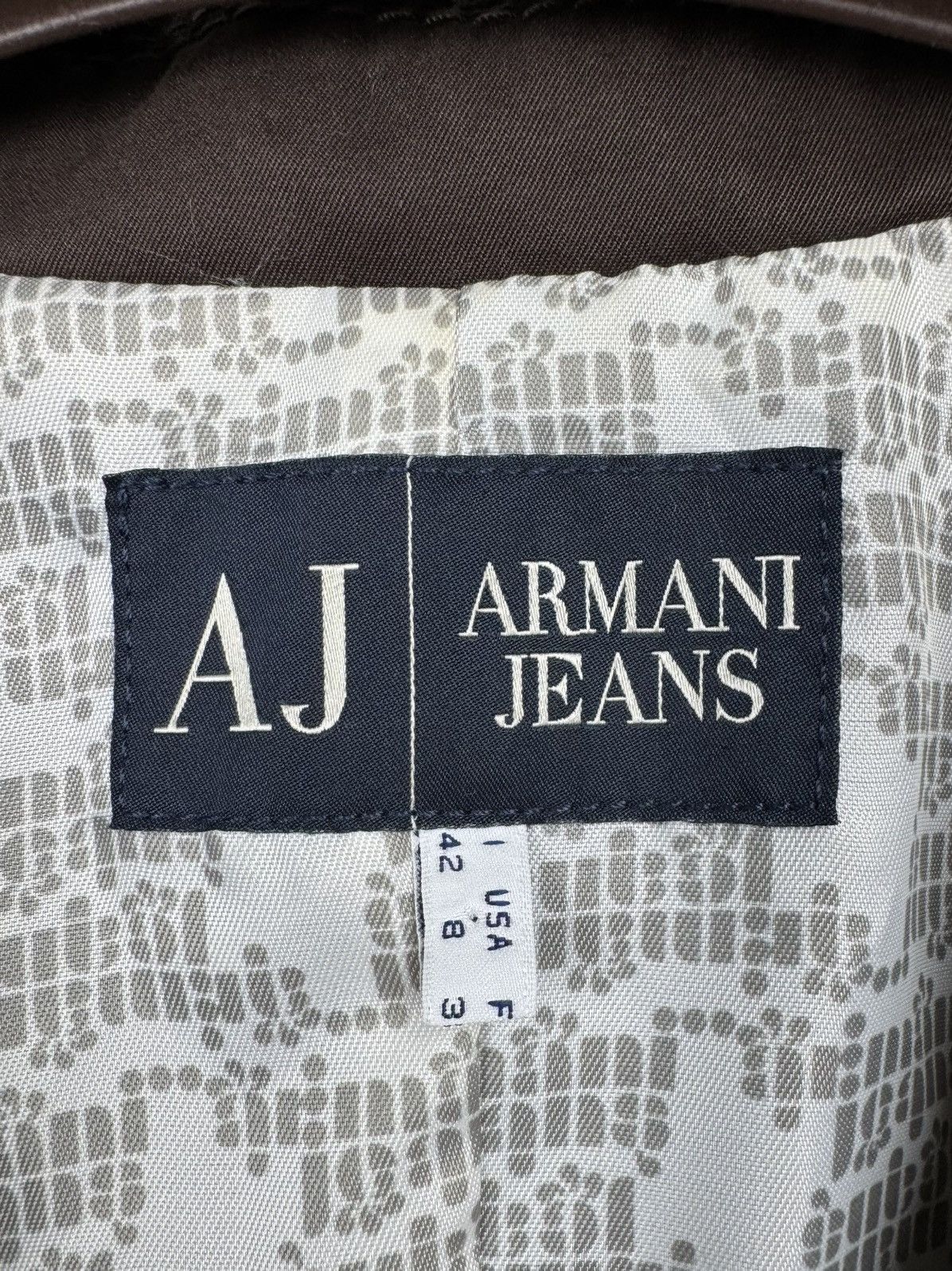 Armani Armani Jeans brown velour cotton 3 button blazer Size M / US 6-8 / IT 42-44 - 11 Thumbnail