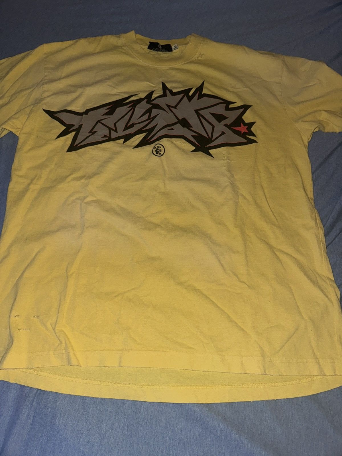 HELLSTAR Hell star unreleased cracked yellow tee Size US XL / EU 56 / 4 - 1 Thumbnail