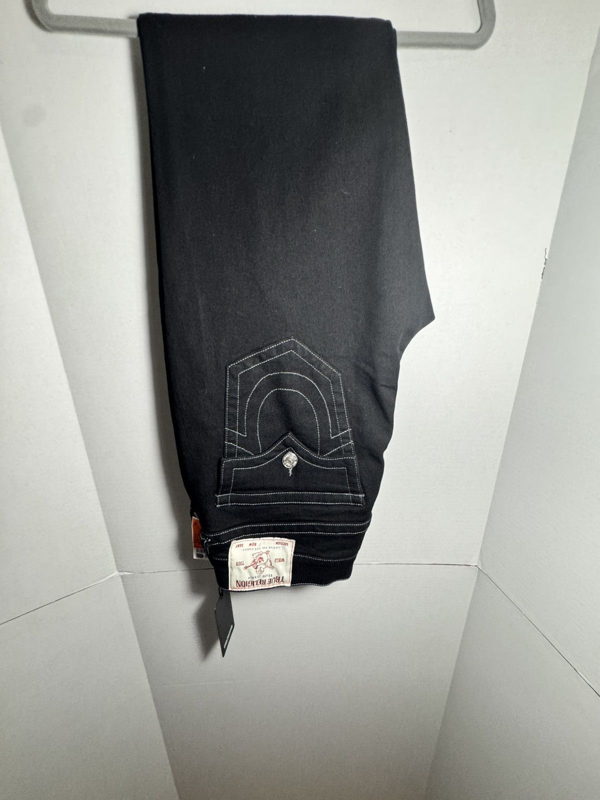 Nike True Religion Ricky Flap Jeans Black 34 x 32 NWT Size US 28 / EU 44 - 14 Thumbnail