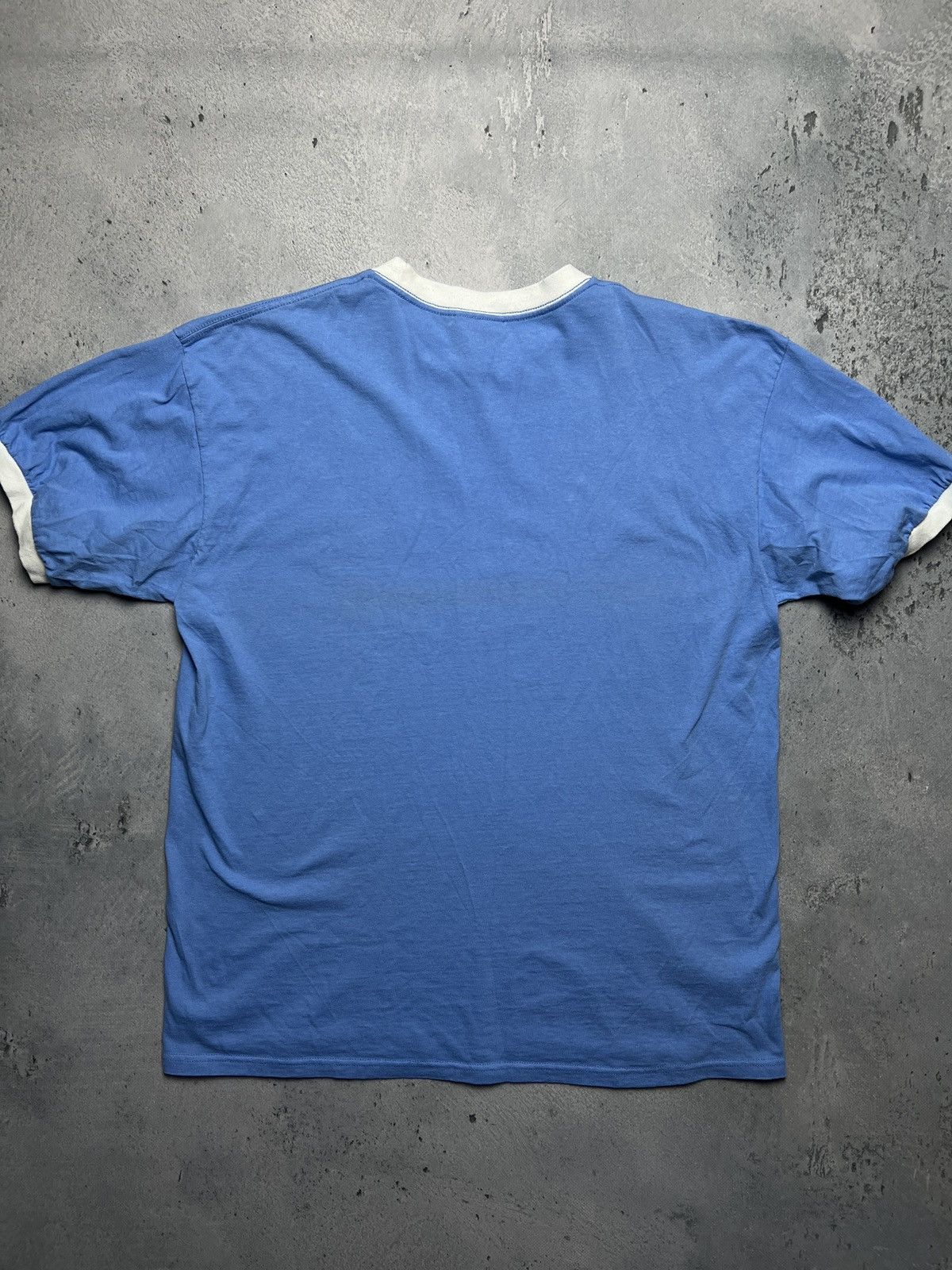 Nike Nike tee Vintage 90s Nike Central Logo Swoosh T-shirt y2k Size US L / EU 52-54 / 3 - 11 Thumbnail