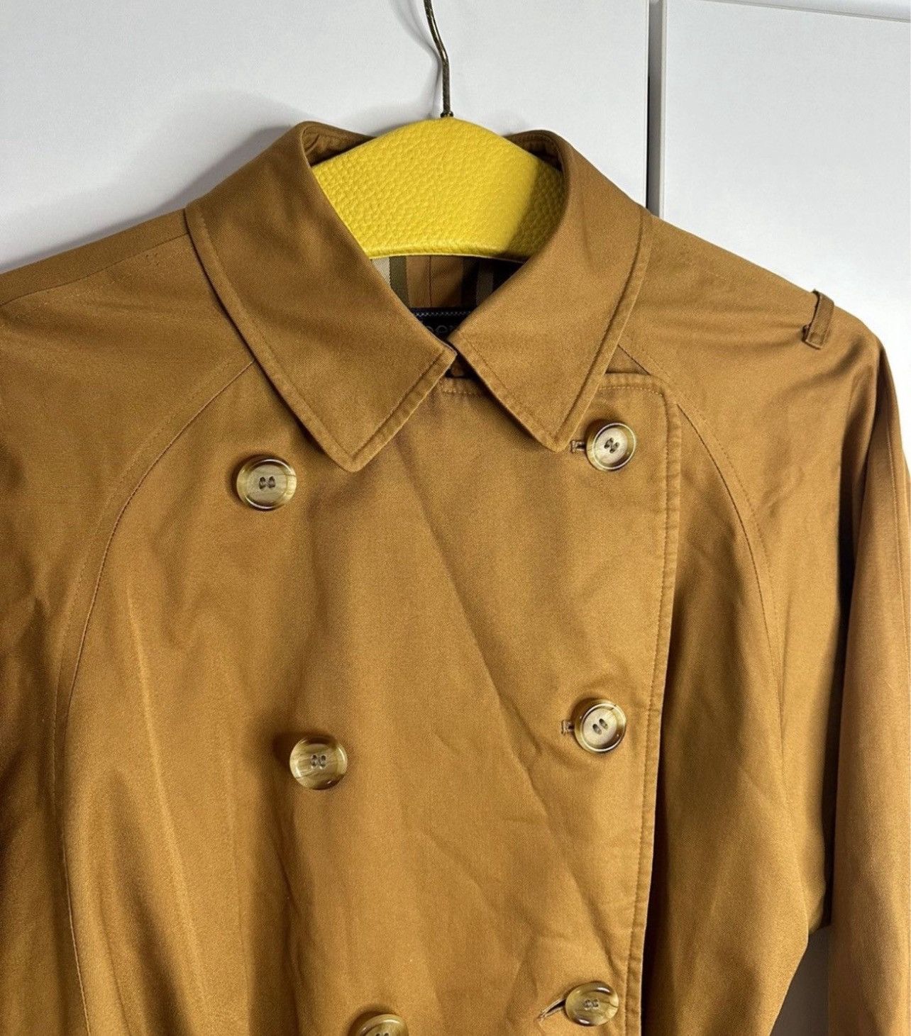 Burberry × Vintage Vintage Luxury Burberry Trench Coat Size M / US 6-8 / IT 42-44 - 5 Thumbnail