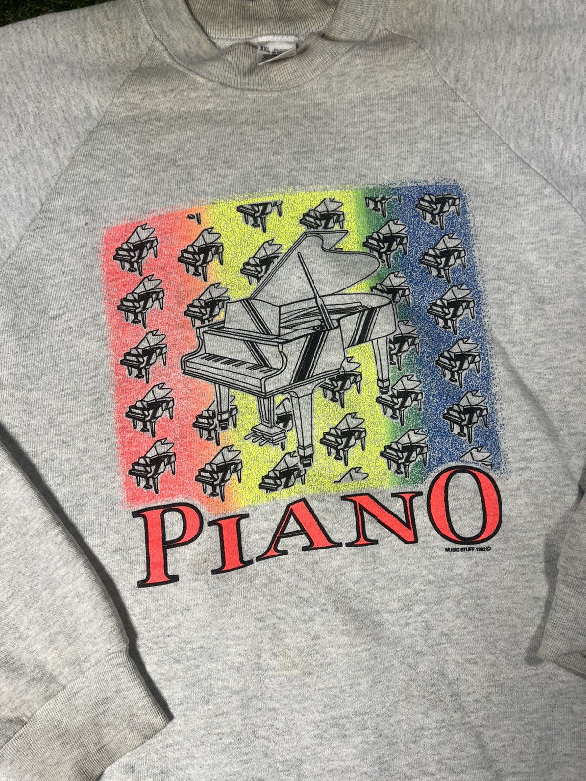Band Tees Vintage 90s Vibrant Piano Music Instrument Fall Art Crewneck Size US XXL / EU 58 / 5 - 2 Thumbnail