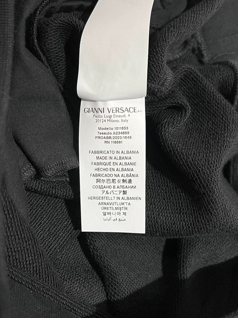 Versace Versace Black cotton hooded sweatshirt Size US S / EU 44-46 / 1 - 8 Thumbnail