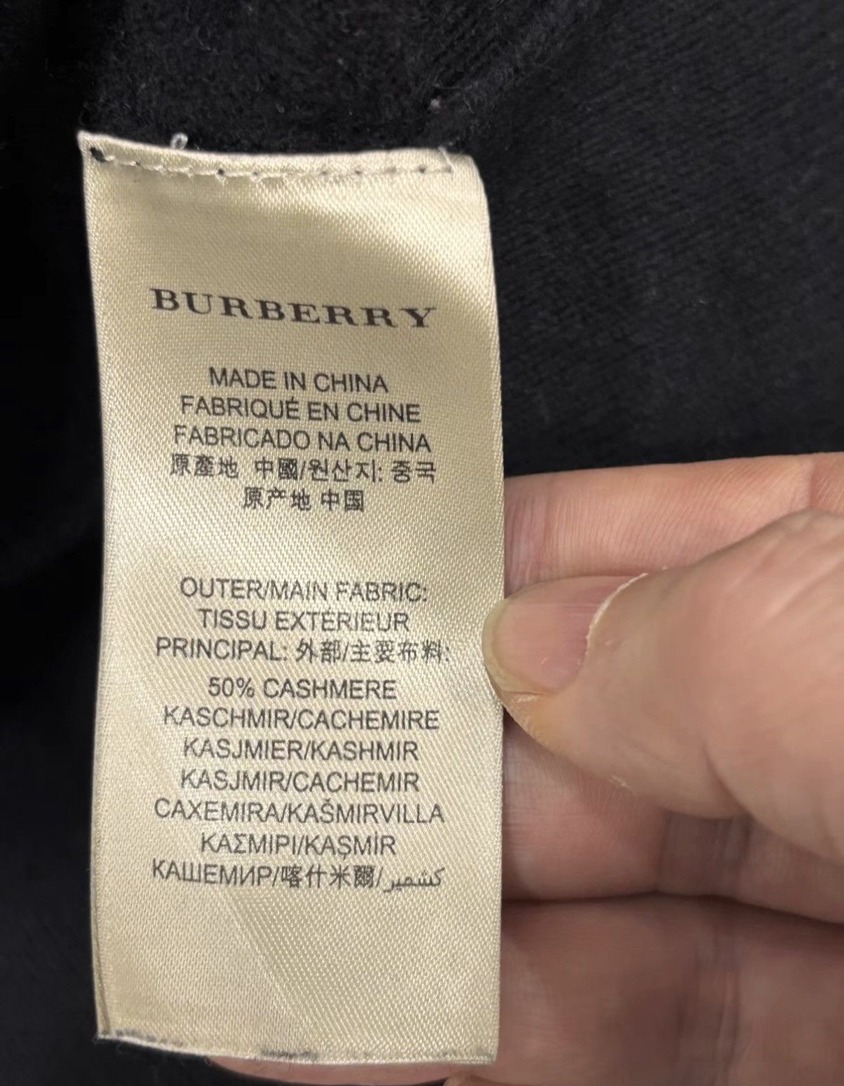 Burberry Burberry Cashmere Sweater J2 Size US XL / EU 56 / 4 - 5 Thumbnail