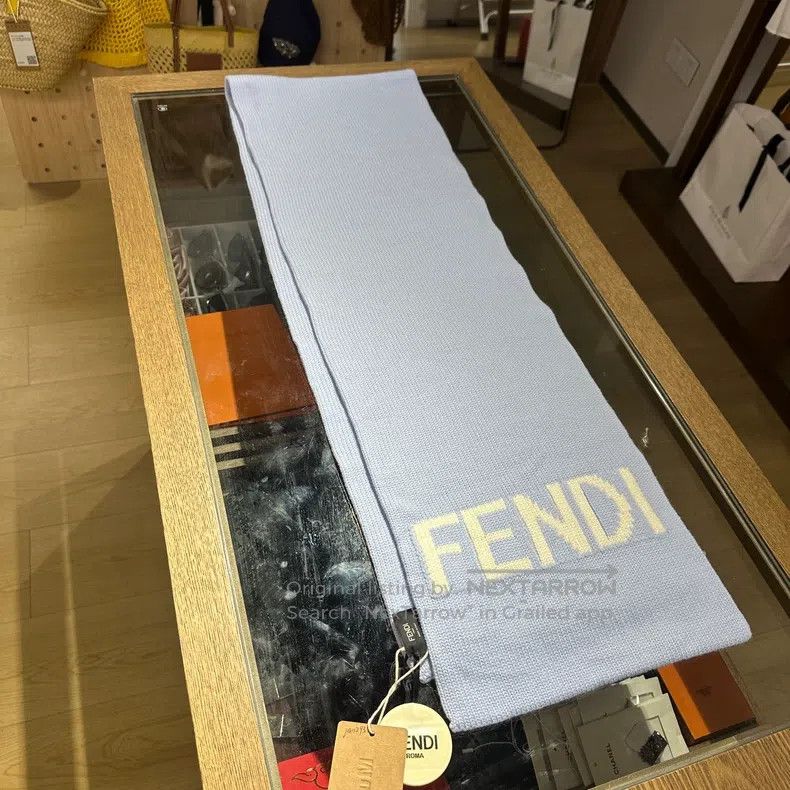 Fendi Fendi size 180＊30cm Logo lettering wool scarf Size ONE SIZE - 1 Thumbnail