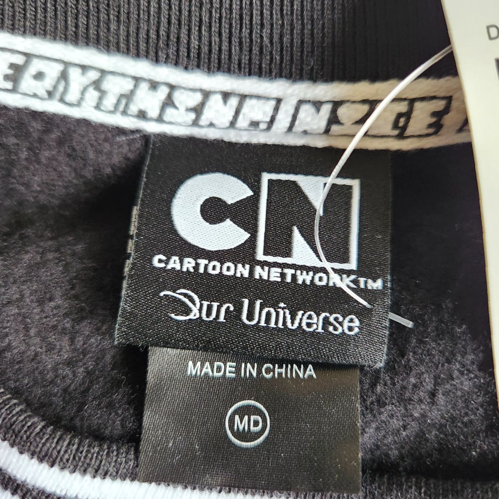 Vintage Powerpuff Girls Cartoon Network Our Universe MD Black Embroidered Sweatshirt NWT Sweater Size M / US 6-8 / IT 42-44 - 6 Thumbnail
