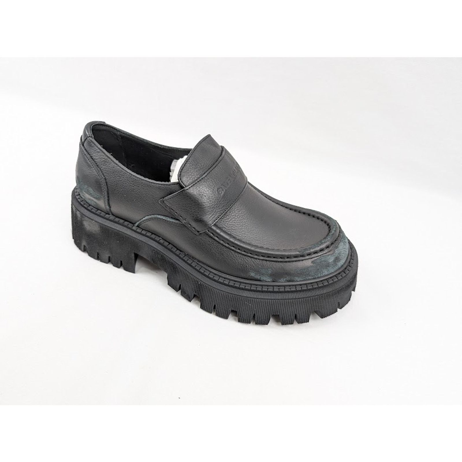 Balenciaga o1rshd1 Q:2 / Tractor Loafers L20 in Black Size US 11 / EU 44 - 2 Thumbnail