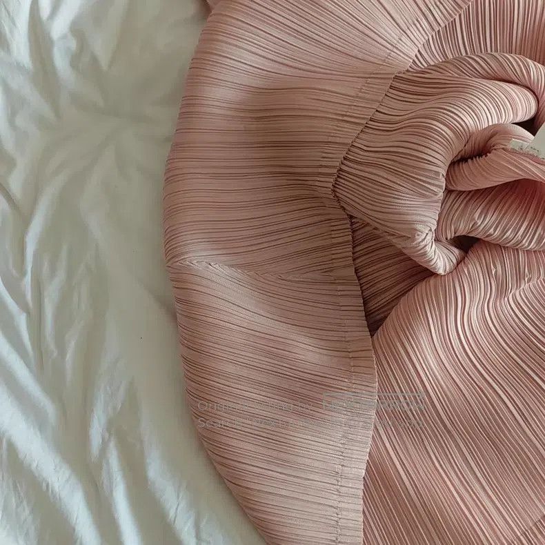 Issey Miyake Issey Miyake Ruffle Dress Cherry Pink Size L / US 10 / IT 46 - 2 Thumbnail