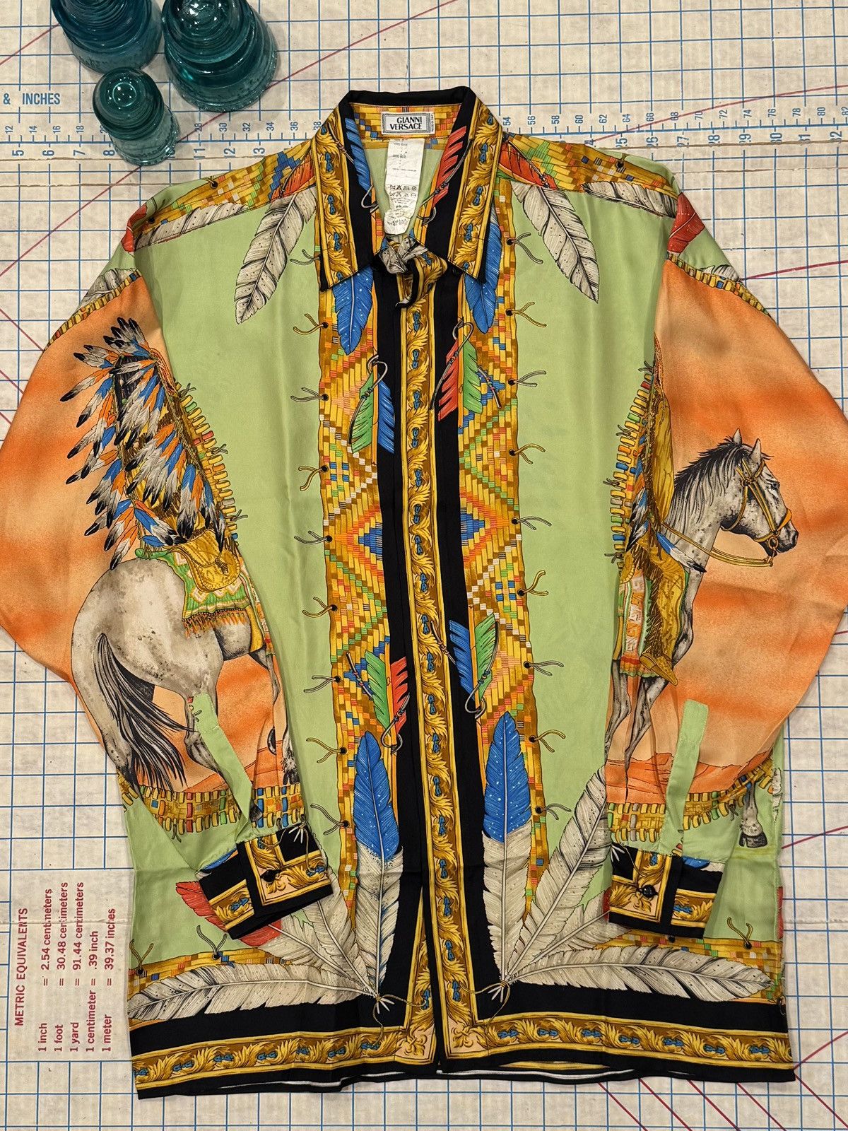 Versace Vintage Gianni Versace Native American Silk Button Up Shirt Size US L / EU 52-54 / 3 - 8 Thumbnail
