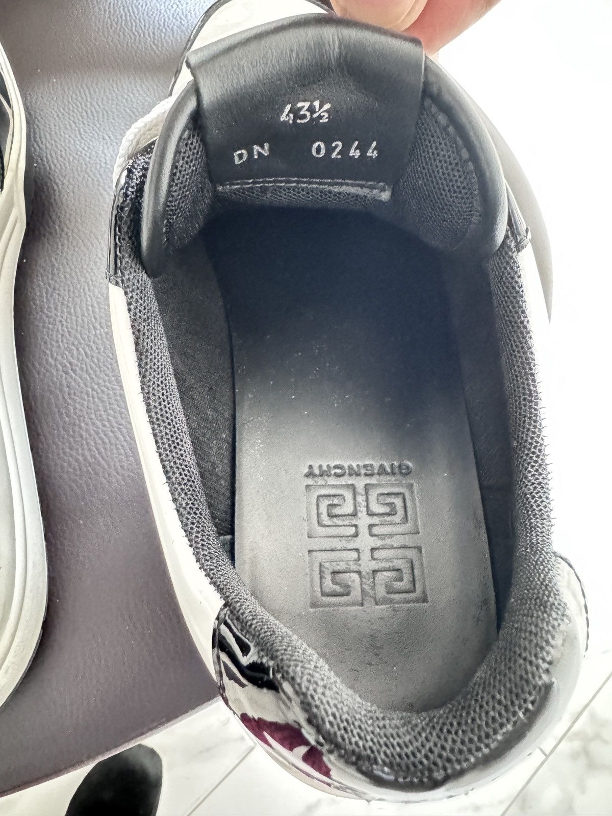 Givenchy GIVENCHY G4 LOW SNEAKERS - BLACK/WHITE Size US 10.5 / EU 43-44 - 5 Thumbnail