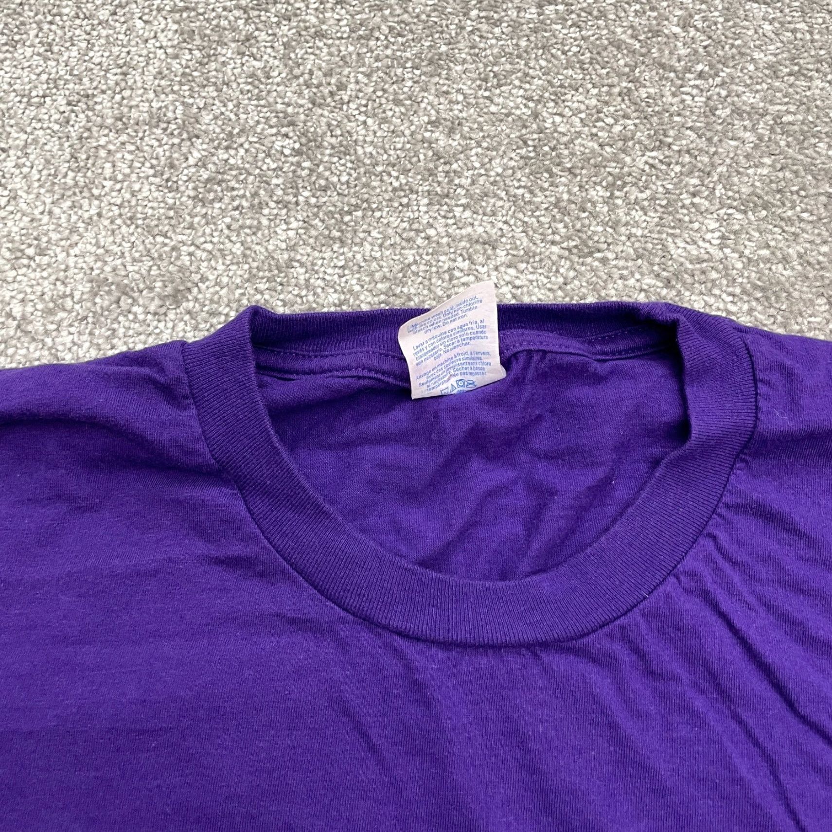 Gildan Gildan Long Sleeve Shirt Mens Medium Purple Crew Neck Cotton Casual Tee Size US M / EU 48-50 / 2 - 3 Thumbnail