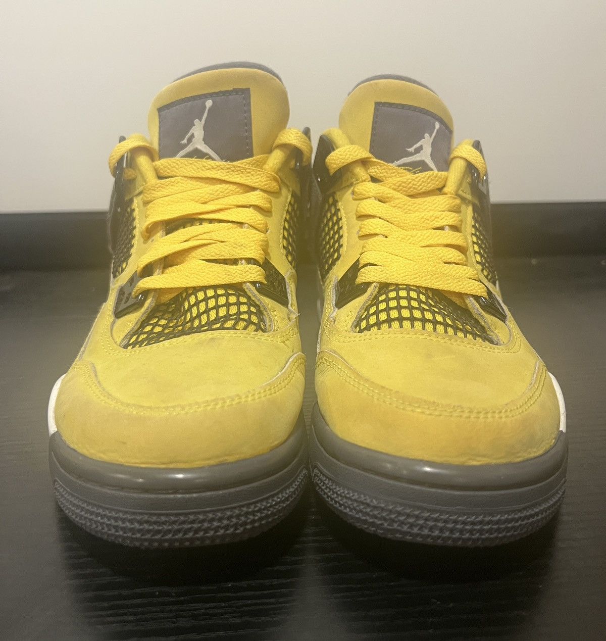 Nike SIZE 6 MEN - Jordan 4 Tour Yellow 2021 Size US 6 / EU 39 - 2 Thumbnail