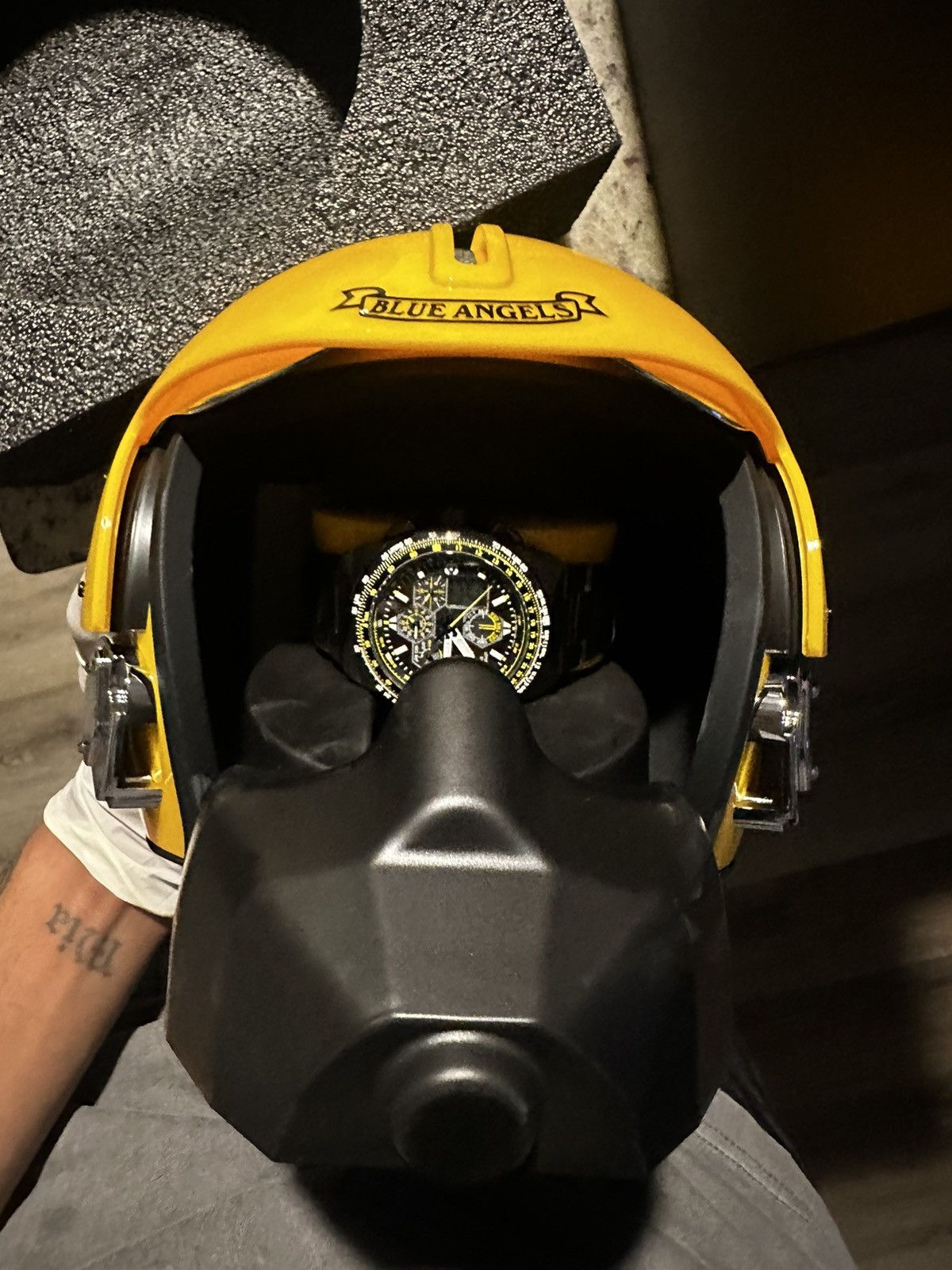 Citizen Citizen eco Pro master air skyhawk Black ip chronograph Size 42 - 7 Thumbnail