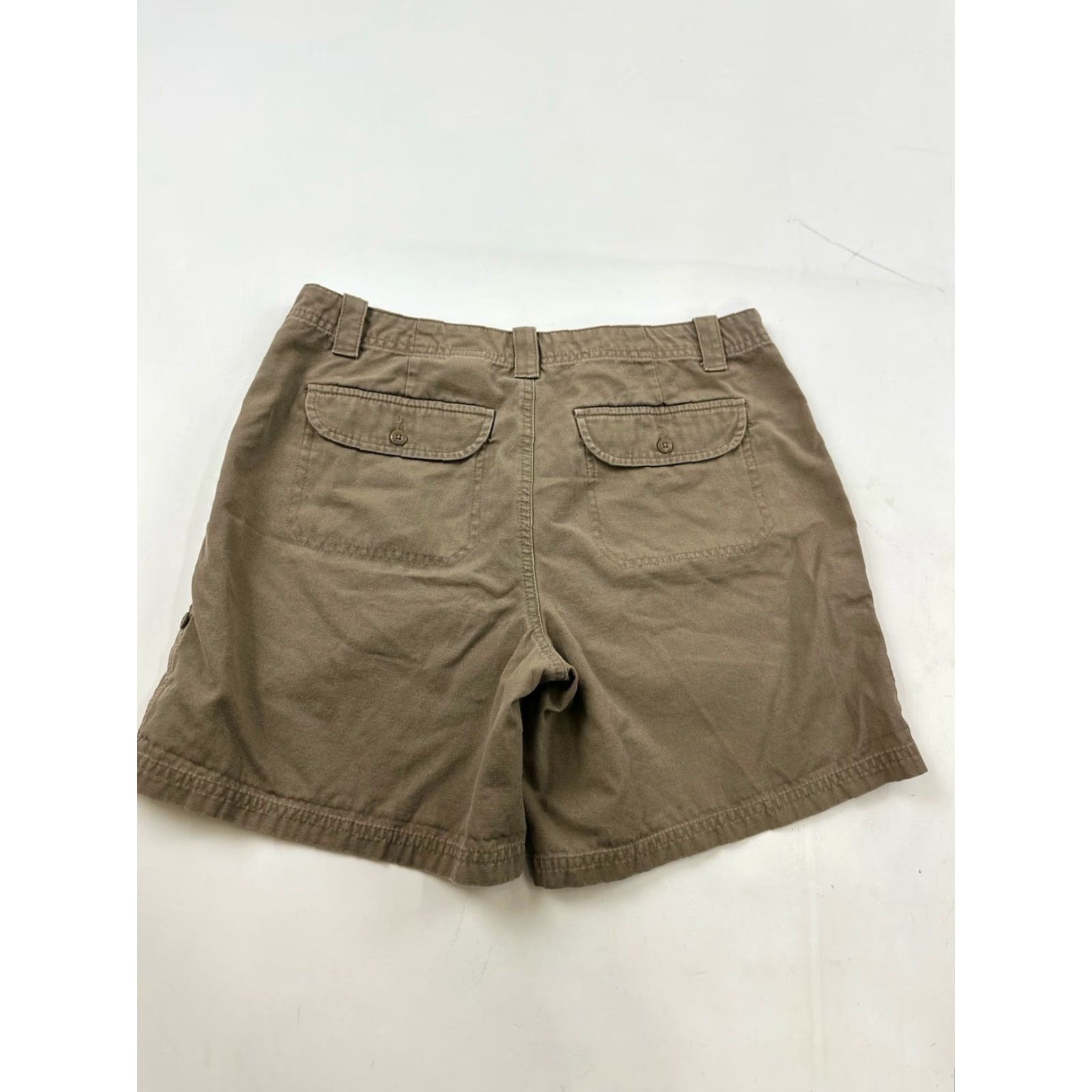 Eddie Bauer Eddie Bauer Bermuda Shorts Women’s 10 Khaki Chino Outdoor Hiking Vashon Fit Beig​e? Size 32" / US 10 / IT 46 - 2 Thumbnail