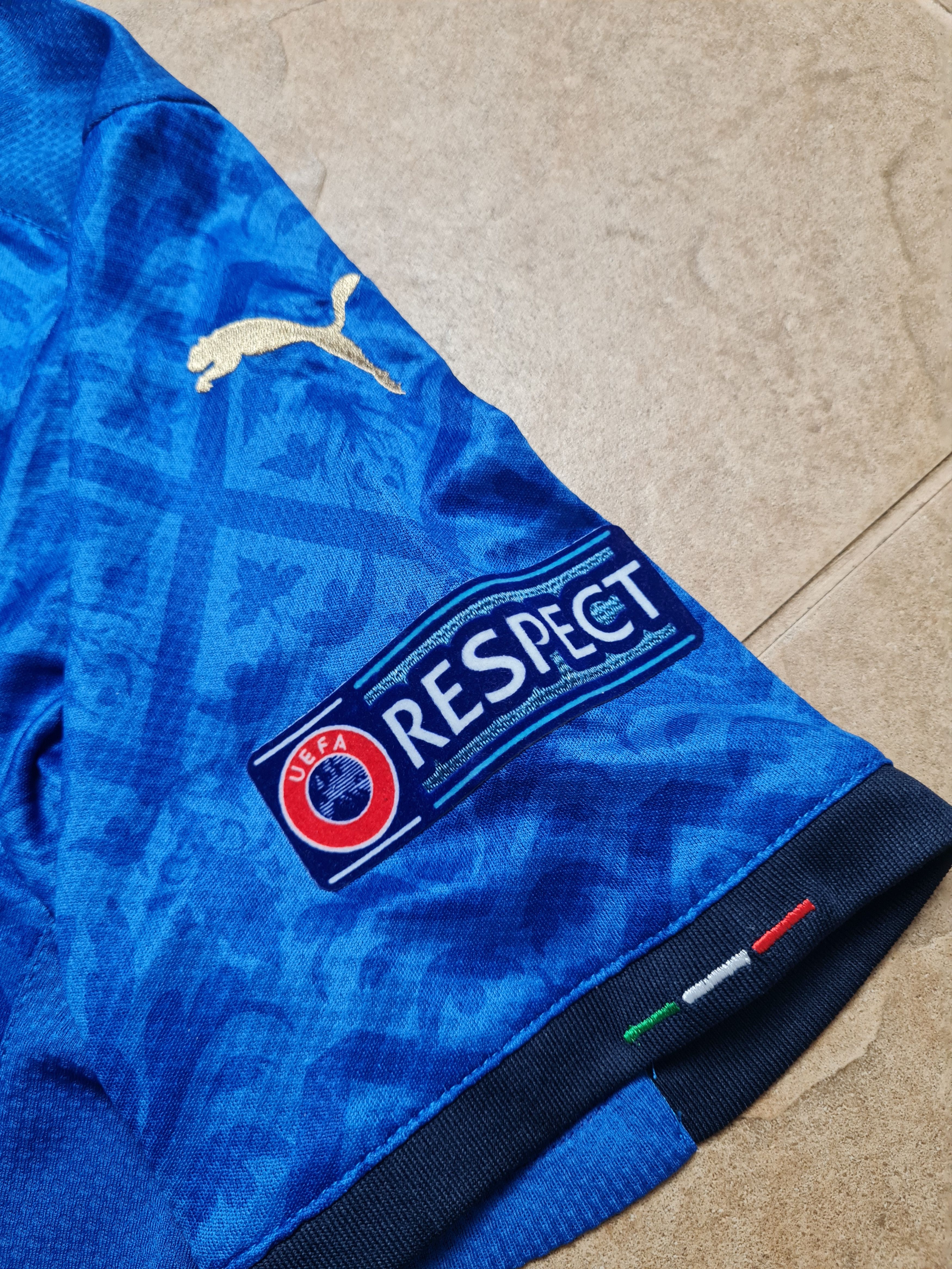 Puma Puma Lorenzo Insigne Italy Euro 2020 #10 Football Shirt Size US M / EU 48-50 / 2 - 12 Thumbnail