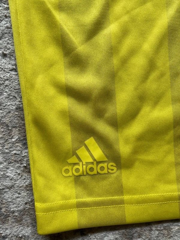 Adidas Adidas Comite De Arbitros Sz S Made in Thailand 2019 Size US S / EU 44-46 / 1 - 7 Thumbnail