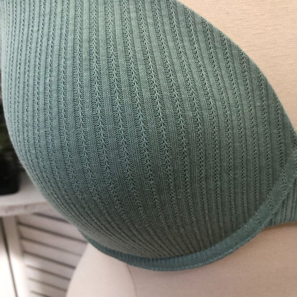 Victoria's Secret NWT Victoria's Secret light green Tshirt under wire Bra 38DD Size ONE SIZE - 7 Thumbnail