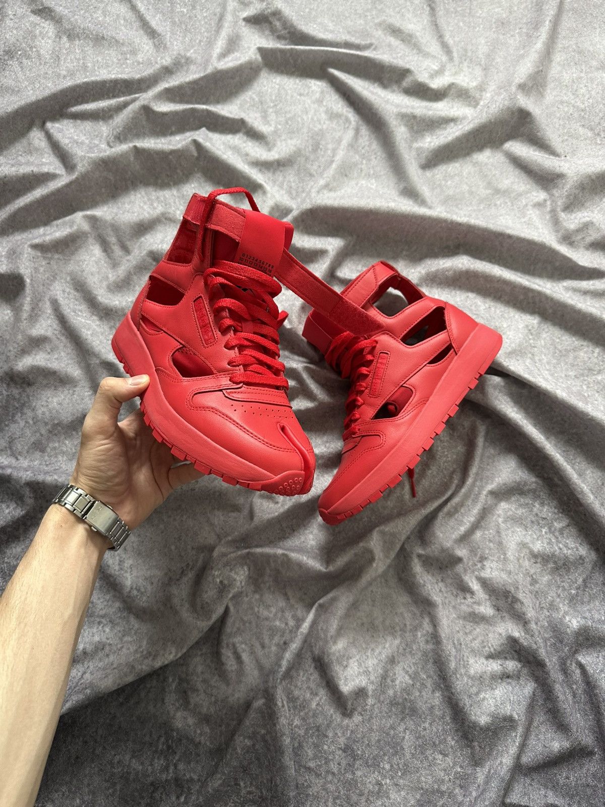 Maison Margiela × Reebok Maison Margiela X Reebok Classic Tabi High Sneakers Size US 8 / EU 41 - 2 Thumbnail