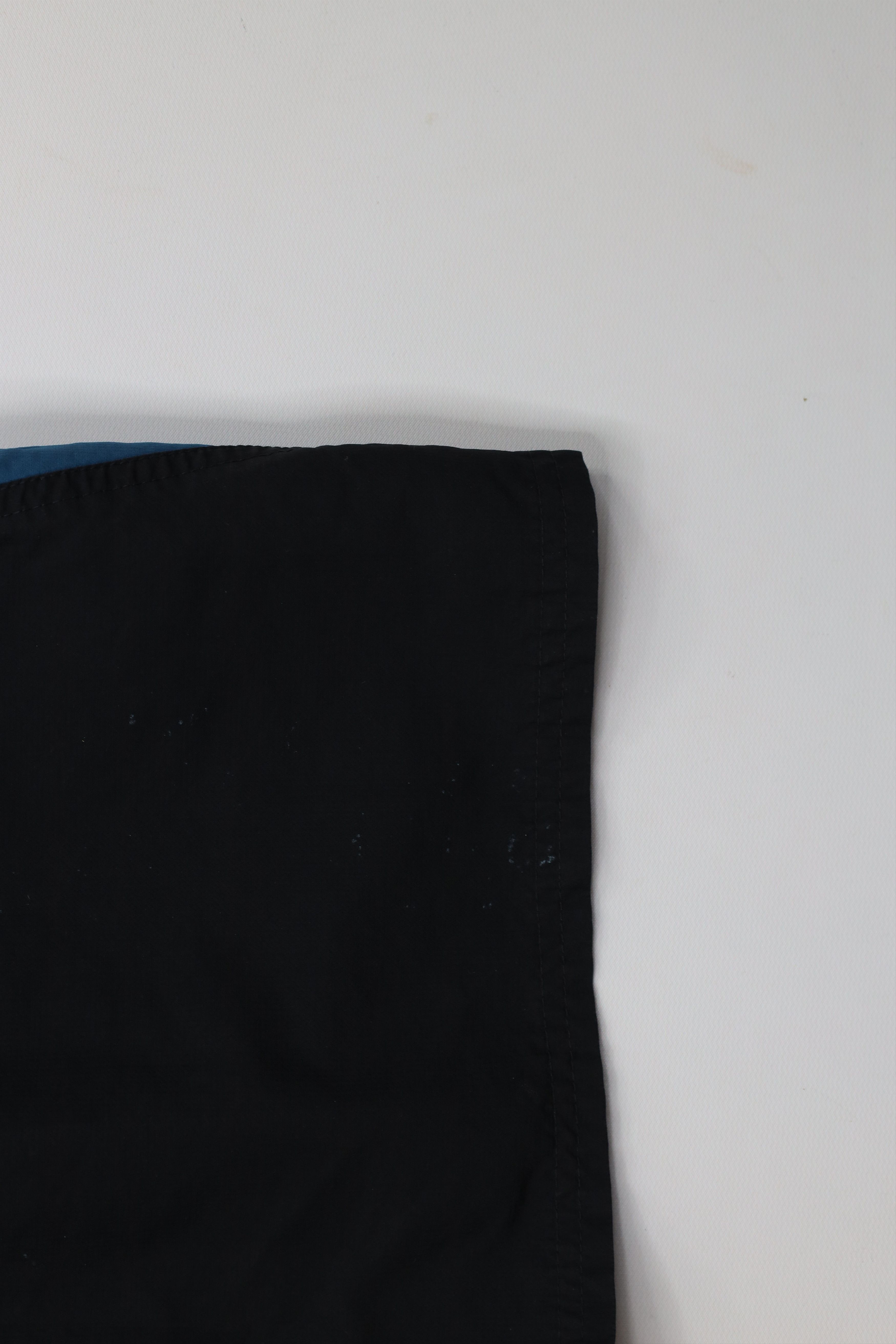 Nike Vintage Nike Block Travis Scott Mini Swoosh Lined Shorts Size US 32 / EU 48 - 15 Thumbnail
