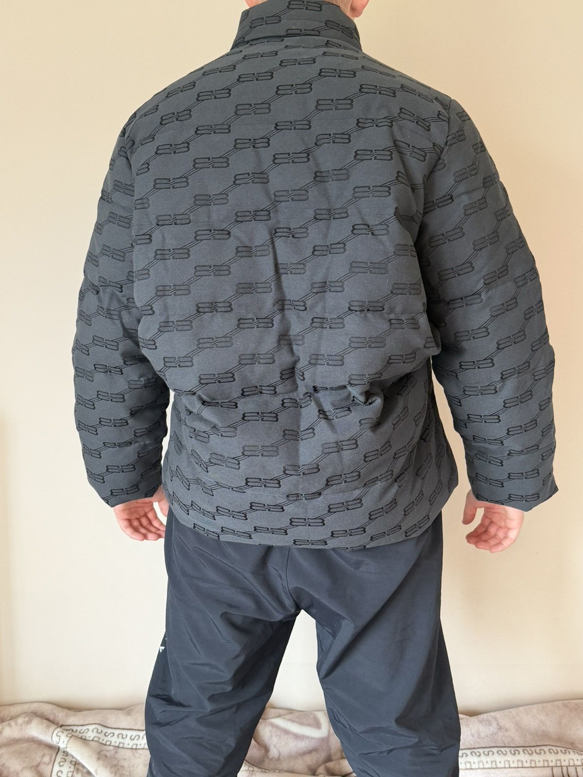 Balenciaga Balenciaga BB Monogram Puffer Down Jacket size 38 Size US M / EU 48-50 / 2 - 20 Thumbnail