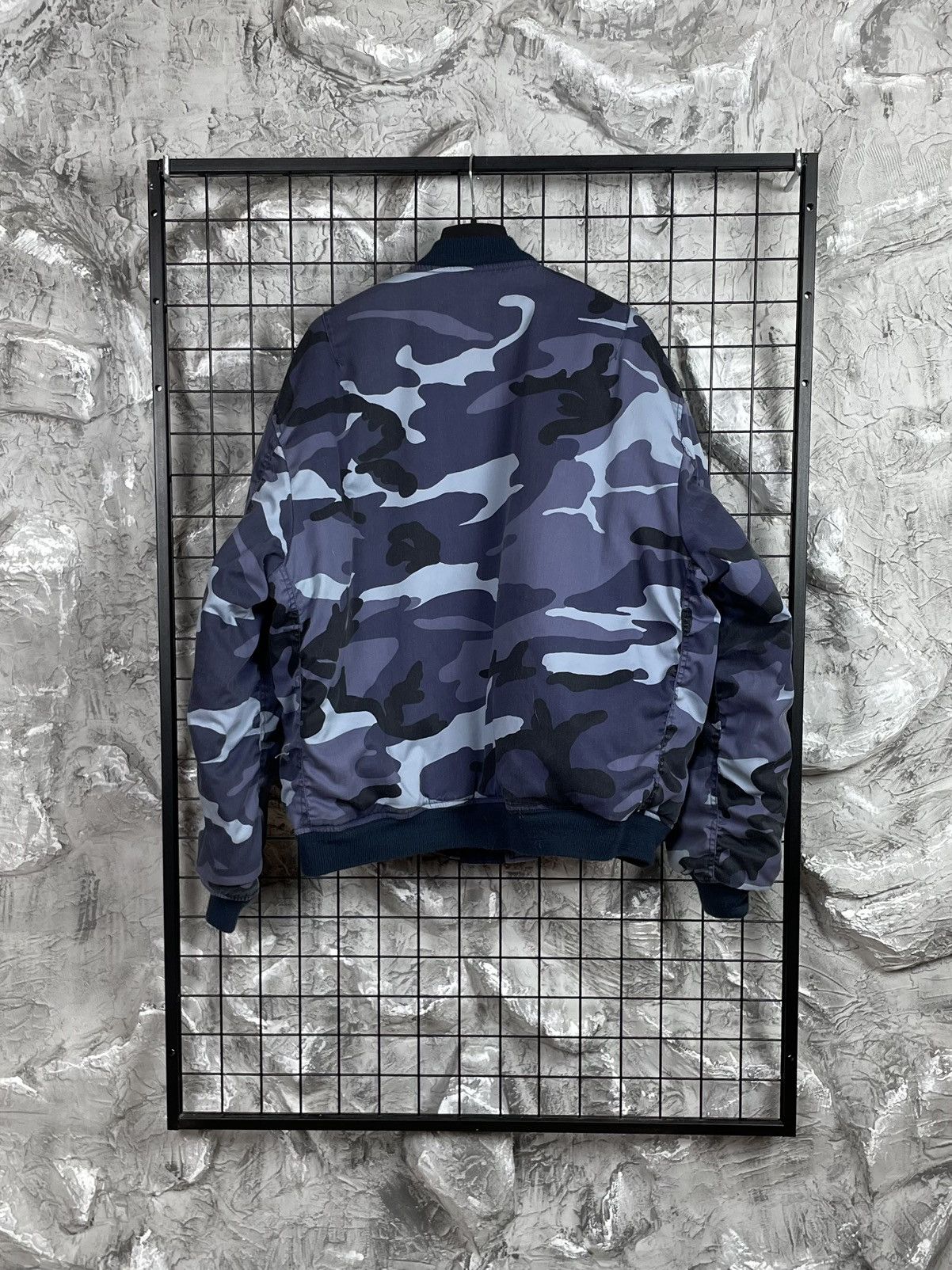Balenciaga Vintage Reversible Camo /Blue Bomber MA1 Raf Simons Style Size US L / EU 52-54 / 3 - 2 Thumbnail