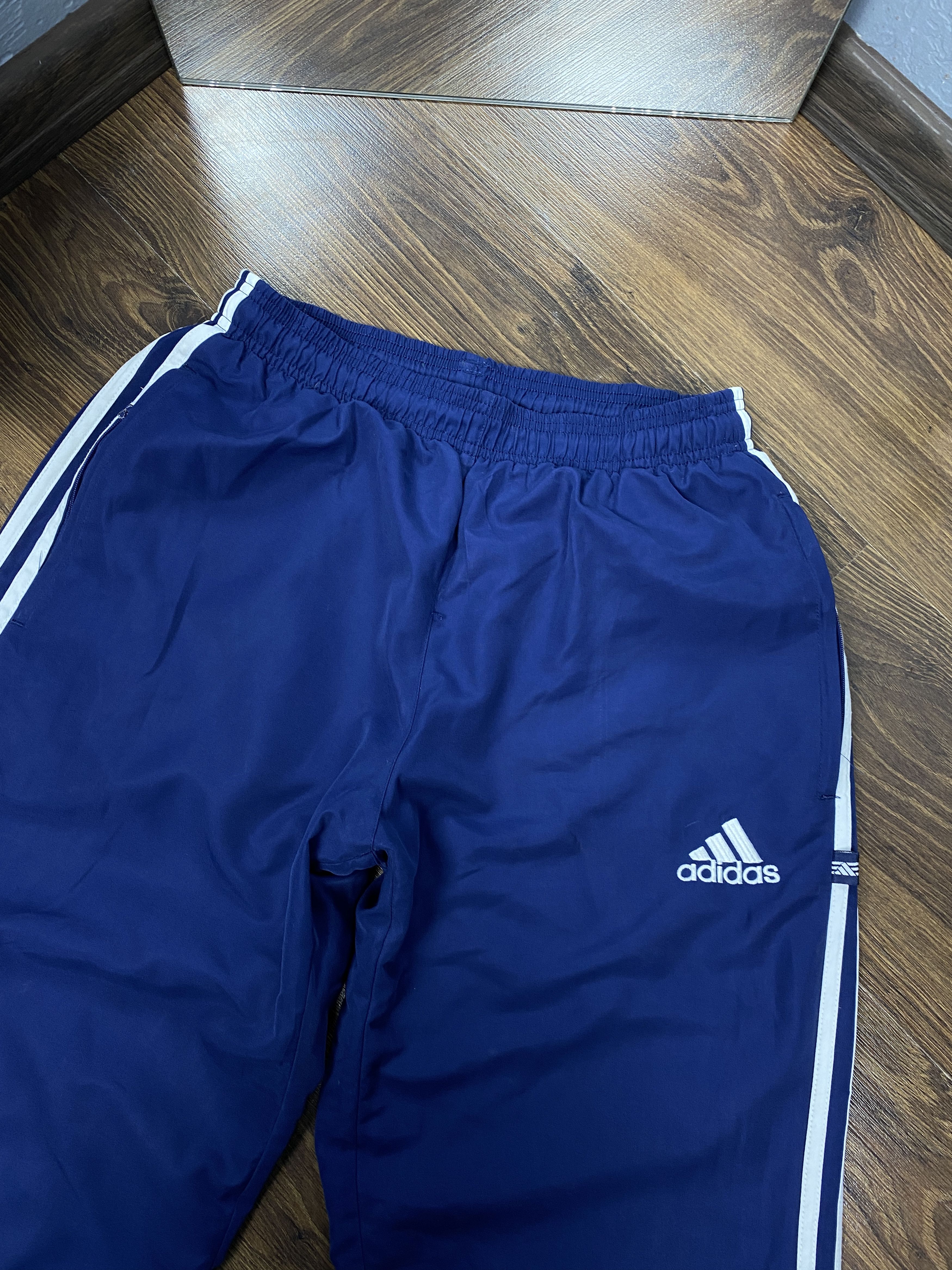 Adidas Adidas vintage baggy parachute nylon track pants y2k Size US 30 / EU 46 - 2 Thumbnail