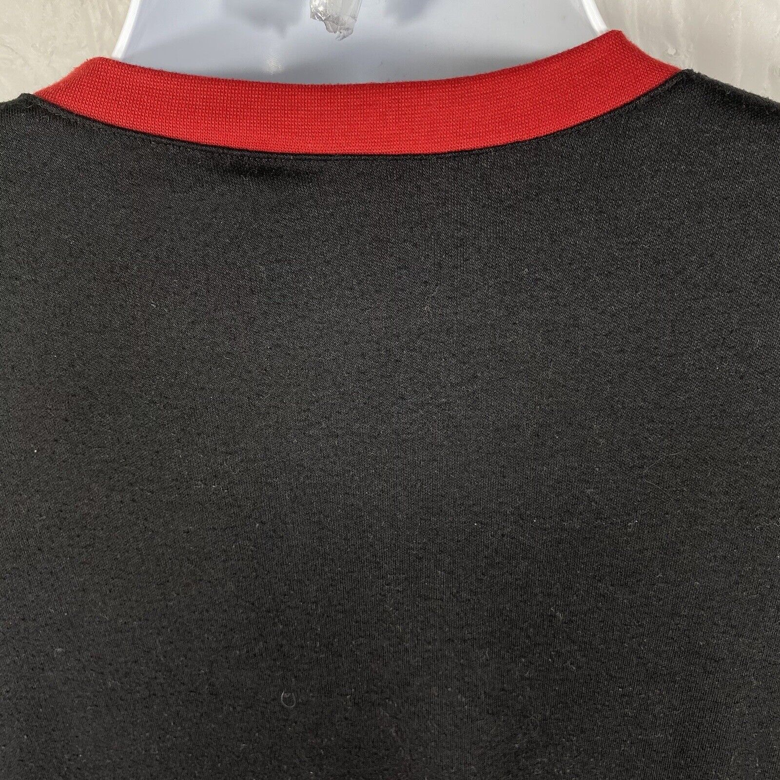 Other American Airlines V-Neck Lightweight Logo T Shirt Size US M / EU 48-50 / 2 - 7 Thumbnail