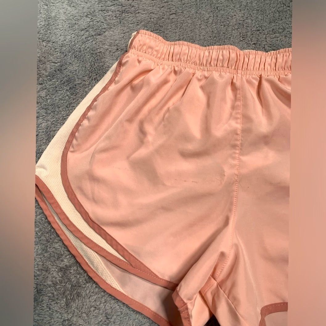 Nike Nike Women's Athletic Shorts L Pink Dri-Fit Regular Large Size 36" / US 14 / IT 50 - 2 Thumbnail