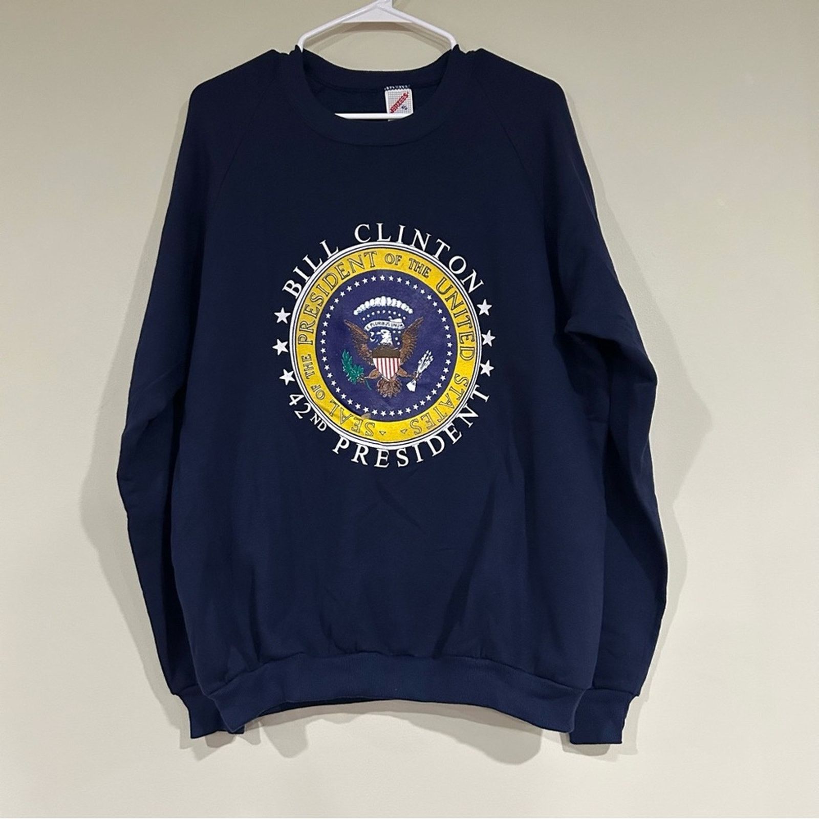 Jerzees Vintage Bill Clinton 42nd President Sweater Size US L / EU 52-54 / 3 - 1 Thumbnail