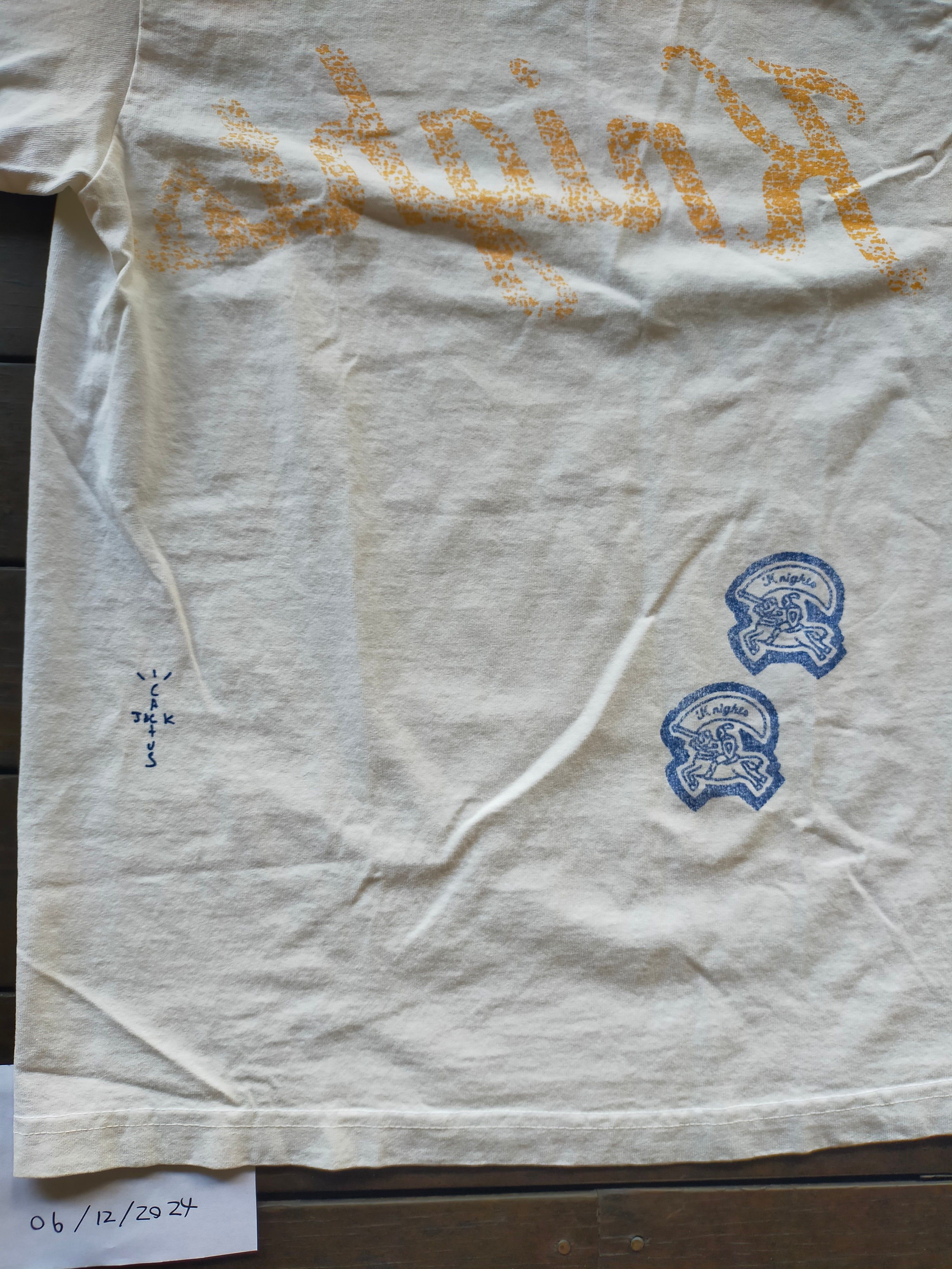 Travis Scott Travis Scott Utopia Elkin Knights white merch shirt medium Size US M / EU 48-50 / 2 - 3 Thumbnail