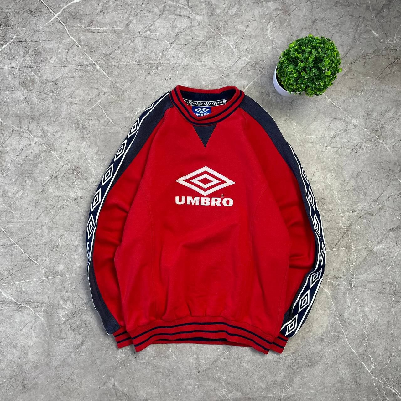 Umbro Vintage 90s Umbro Football Pro Training Big Logo Sweatshirt Size US XS / EU 42 / 0 - 1 Thumbnail