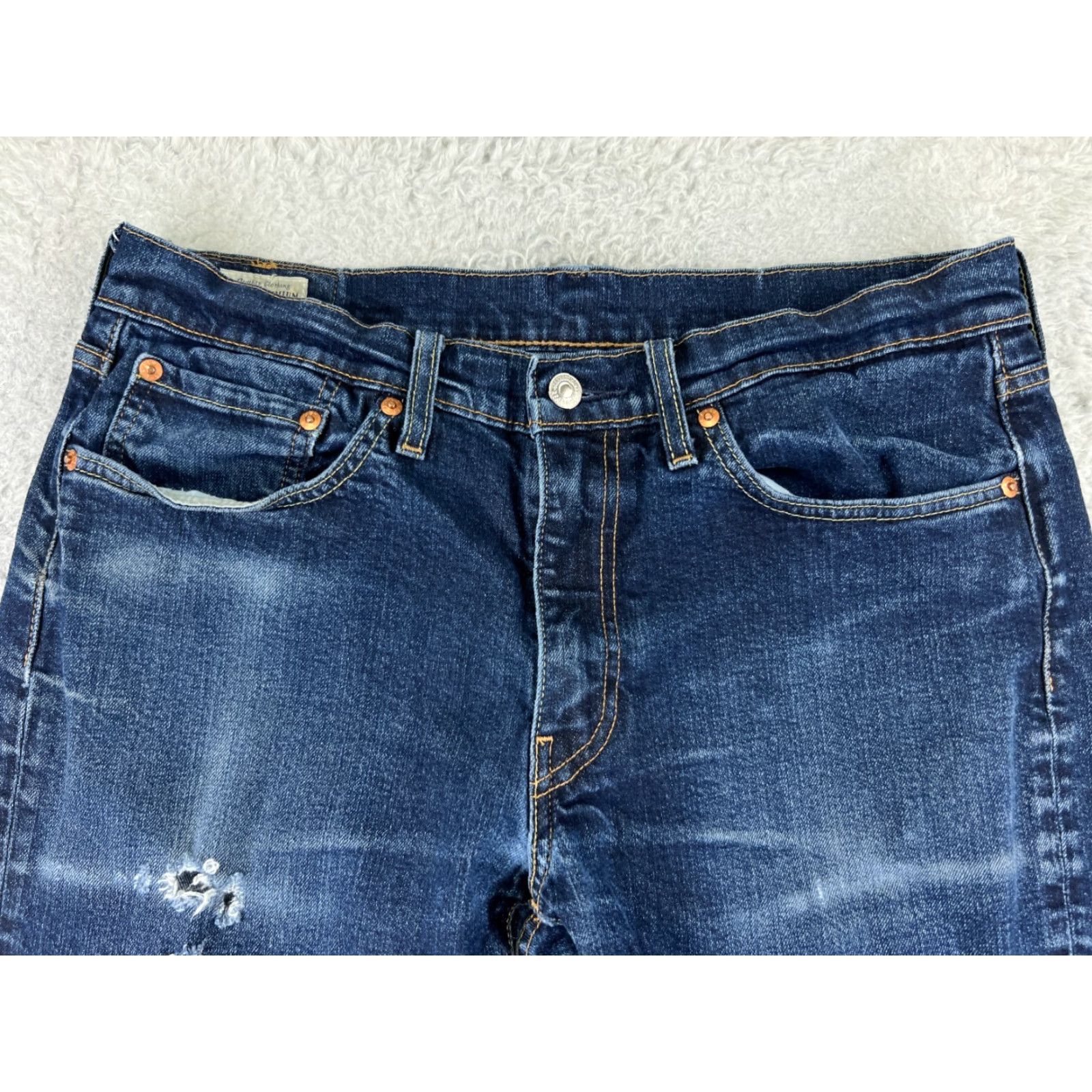 Levi's VINTAGE Levi's Jeans 514 32x30 Blue Denim 5-Pocket Cotton Blend Regular Men Adult Dark Wash Size US 32 / EU 48 - 4 Thumbnail