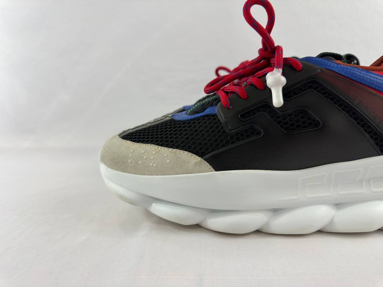Versace Versace Chain Reaction Red Blue Black Sneakers Size US 11 / EU 44 - 10 Thumbnail